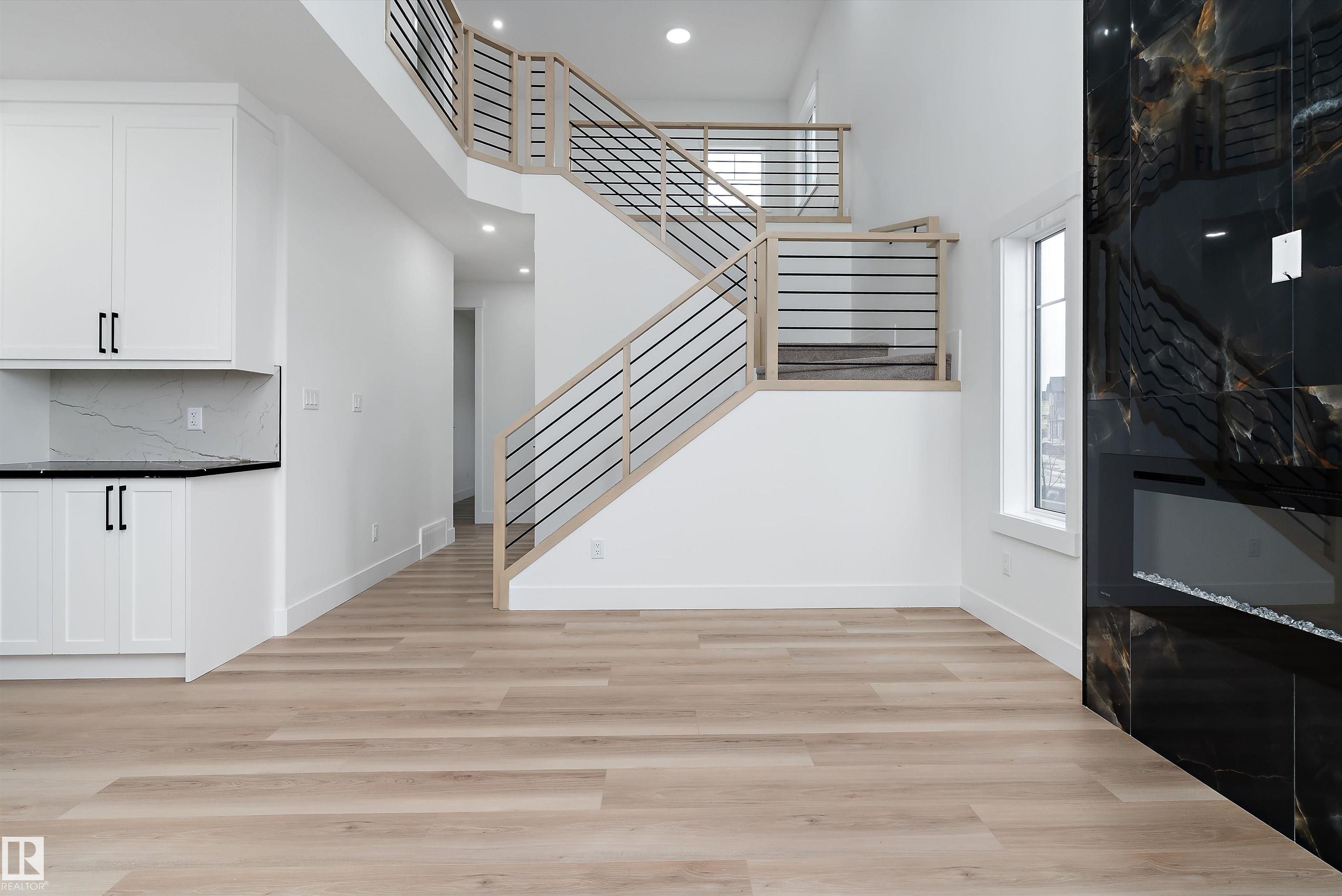 804 Elderberry crest NW, Edgemont, Edmonton