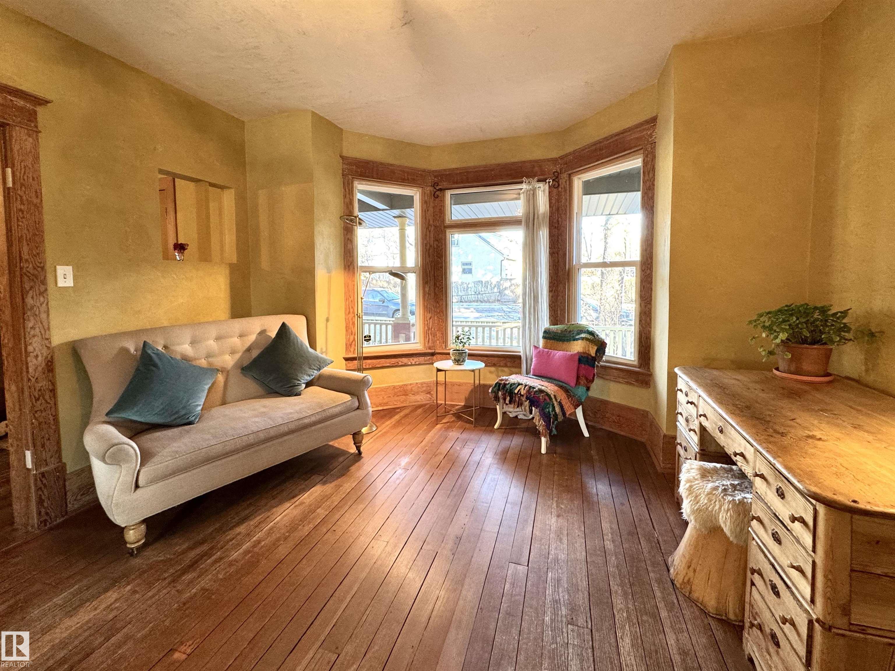 Photo 15 at 7024 105a Street NW, Queen Alexandra, Edmonton