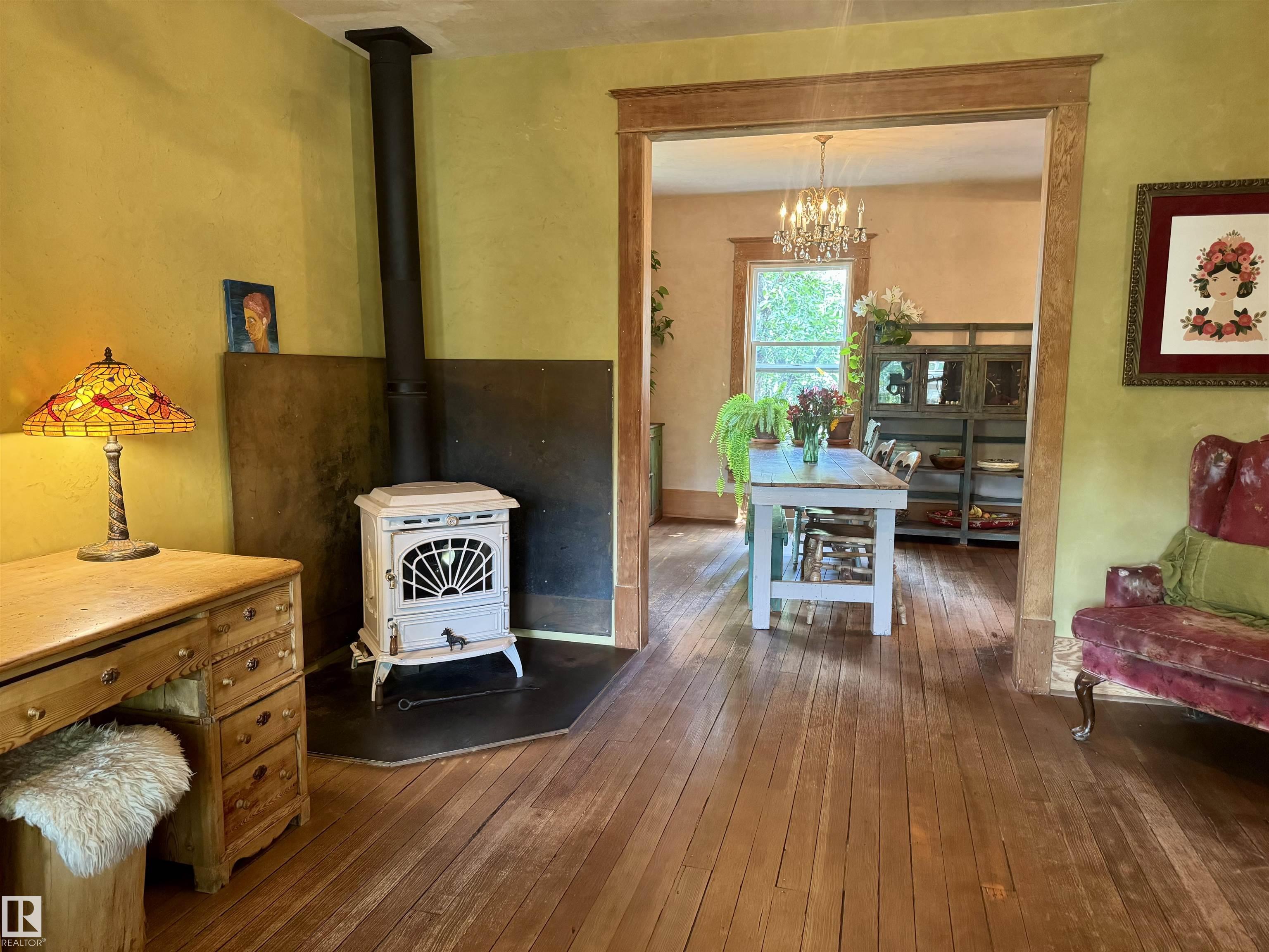 Photo 17 at 7024 105a Street NW, Queen Alexandra, Edmonton