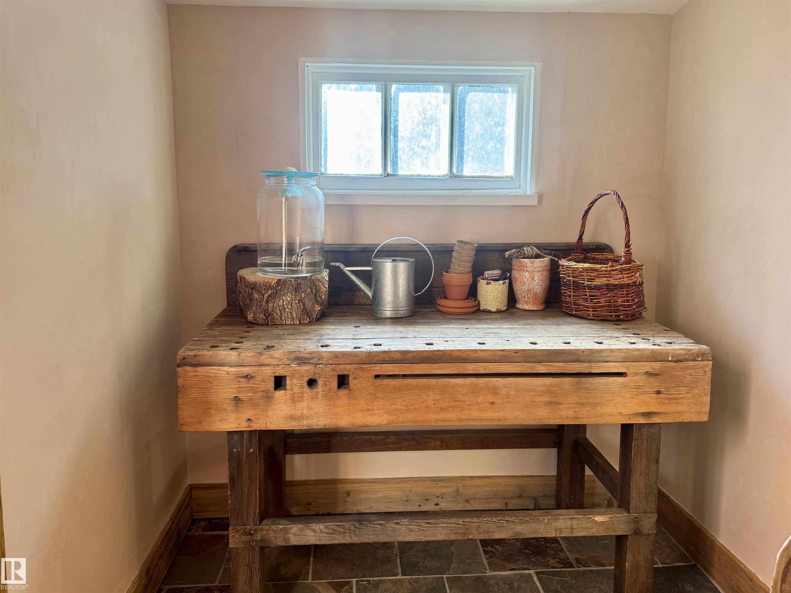 Photo 32 at 7024 105a Street NW, Queen Alexandra, Edmonton