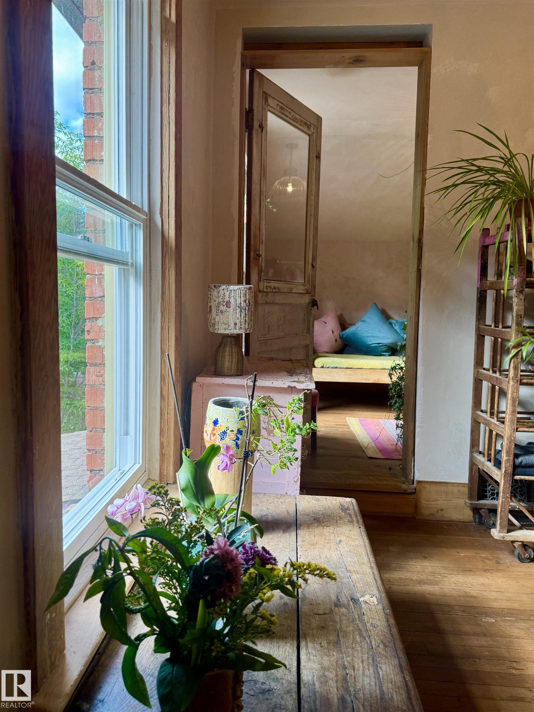 Photo 42 at 7024 105a Street NW, Queen Alexandra, Edmonton