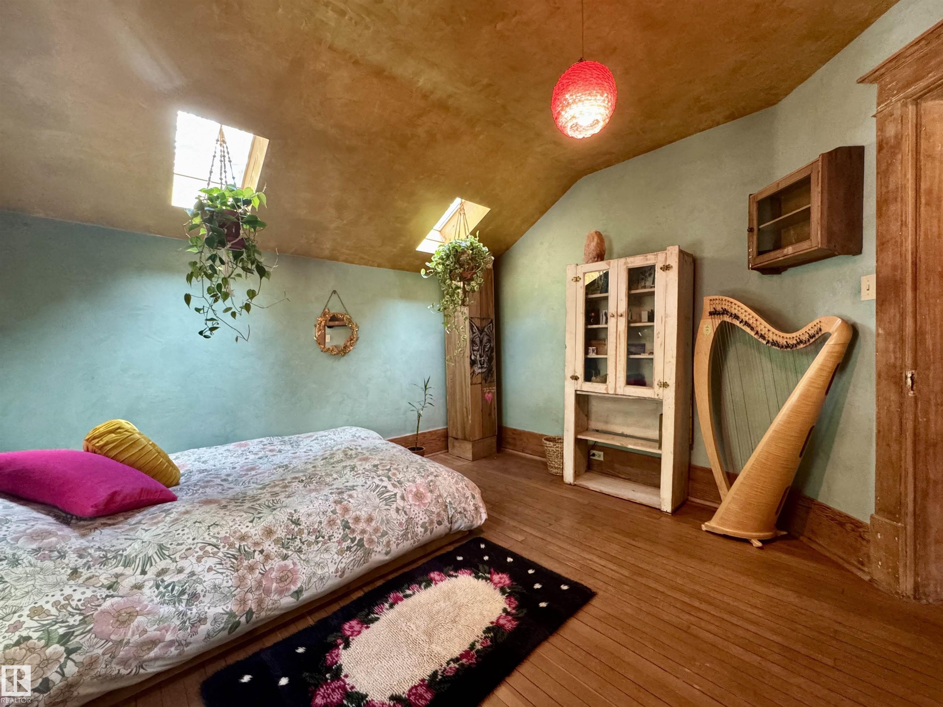 Photo 44 at 7024 105a Street NW, Queen Alexandra, Edmonton