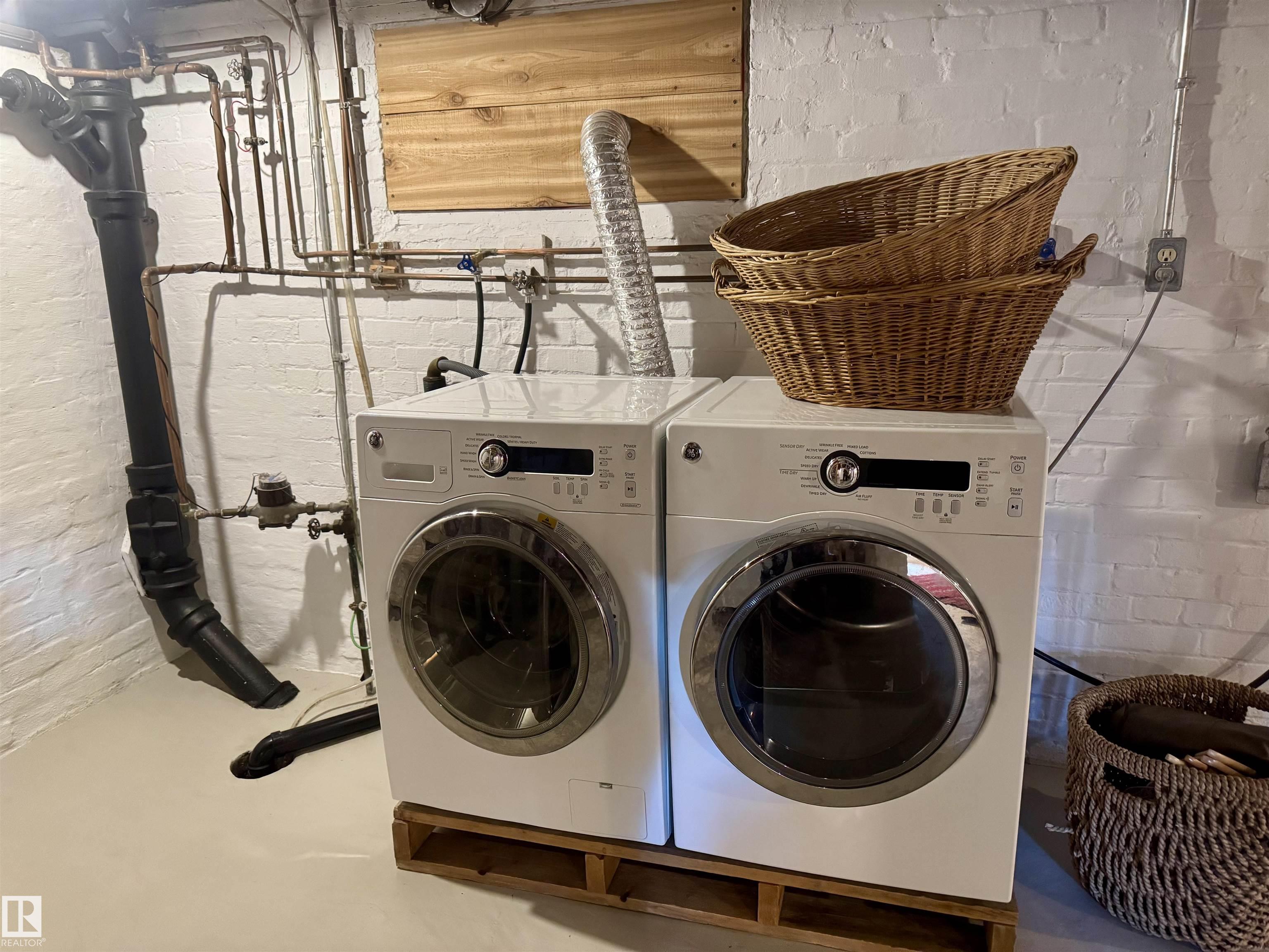 Photo 47 at 7024 105a Street NW, Queen Alexandra, Edmonton