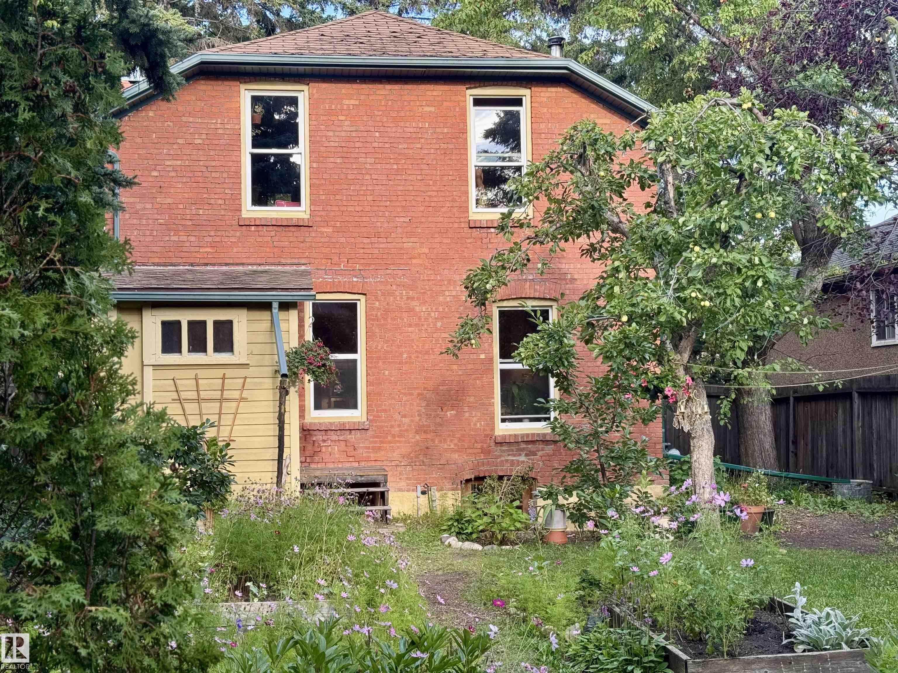 Photo 55 at 7024 105a Street NW, Queen Alexandra, Edmonton