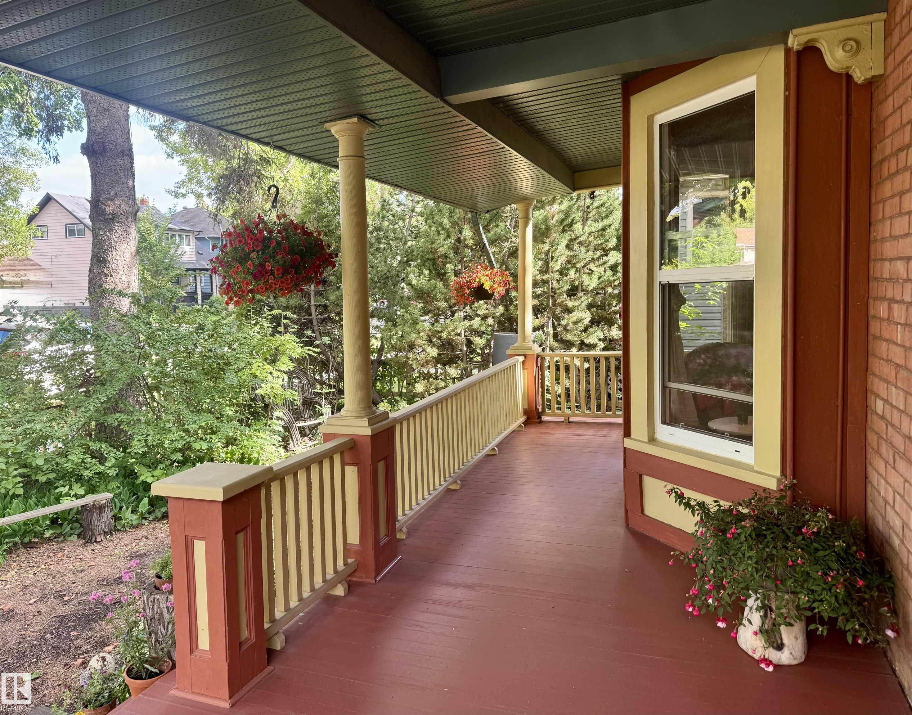 Photo 8 at 7024 105a Street NW, Queen Alexandra, Edmonton