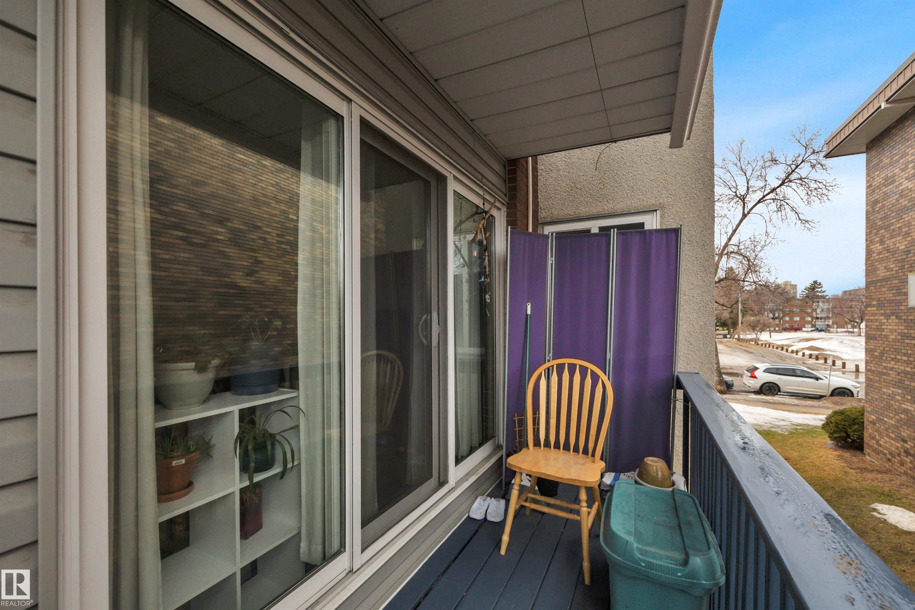 Photo 12 at 203 - 10225 114 Street NW, Wîhkwêntôwin, Edmonton