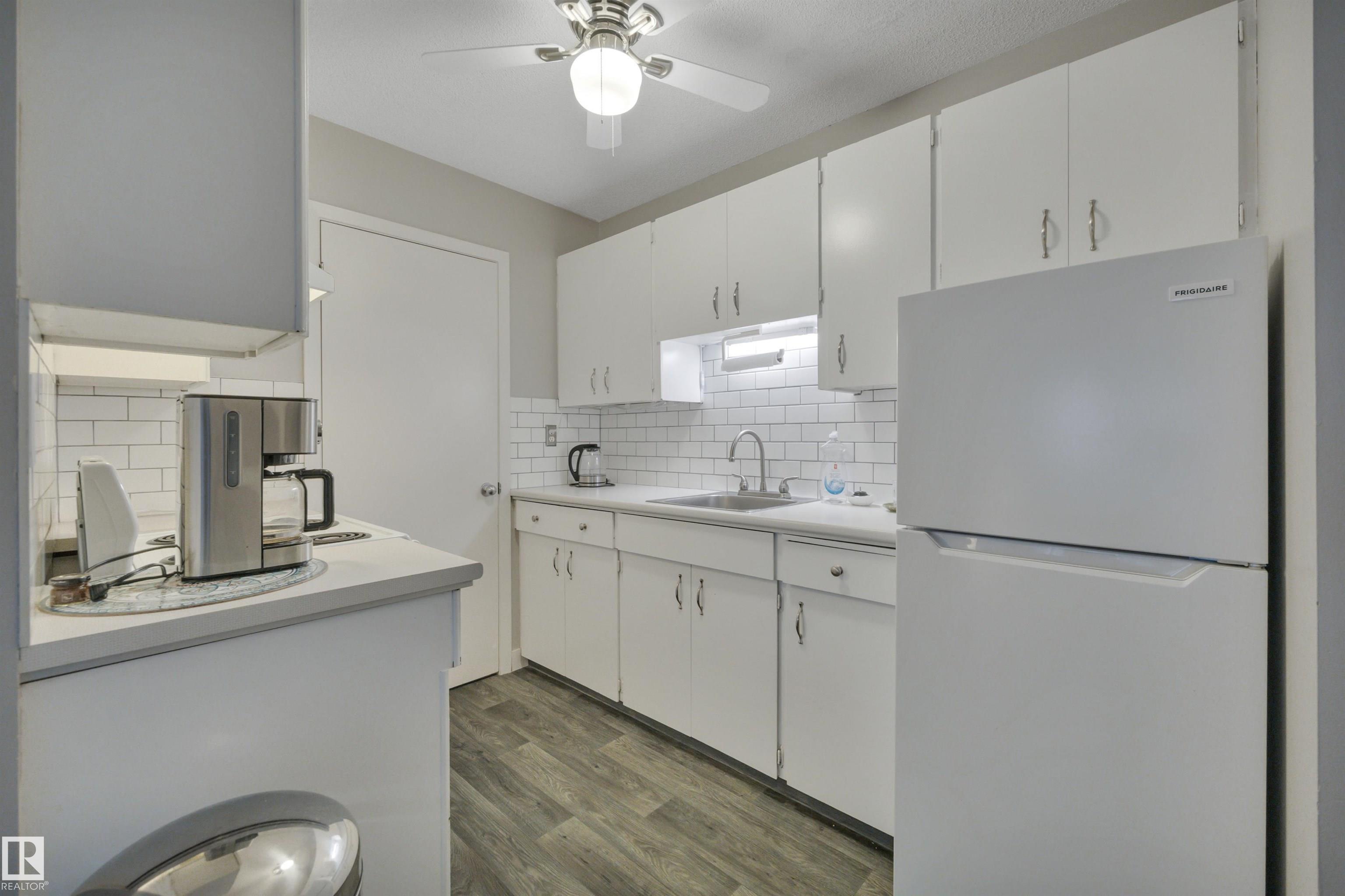 Photo 16 at 203 - 10225 114 Street NW, Wîhkwêntôwin, Edmonton