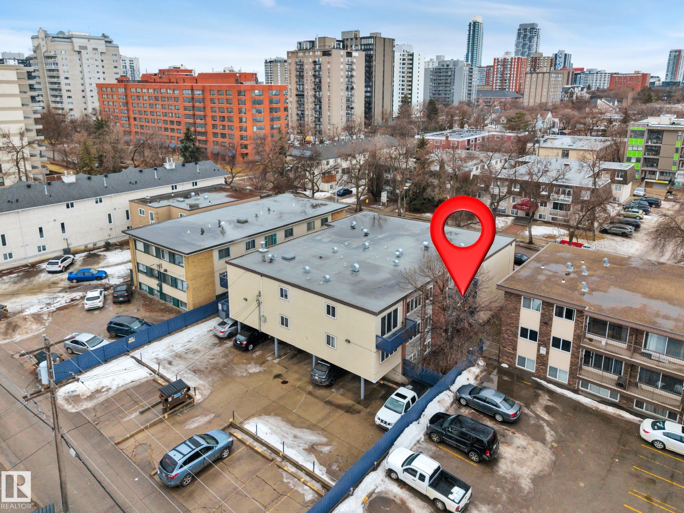 Photo 32 at 203 - 10225 114 Street NW, Wîhkwêntôwin, Edmonton