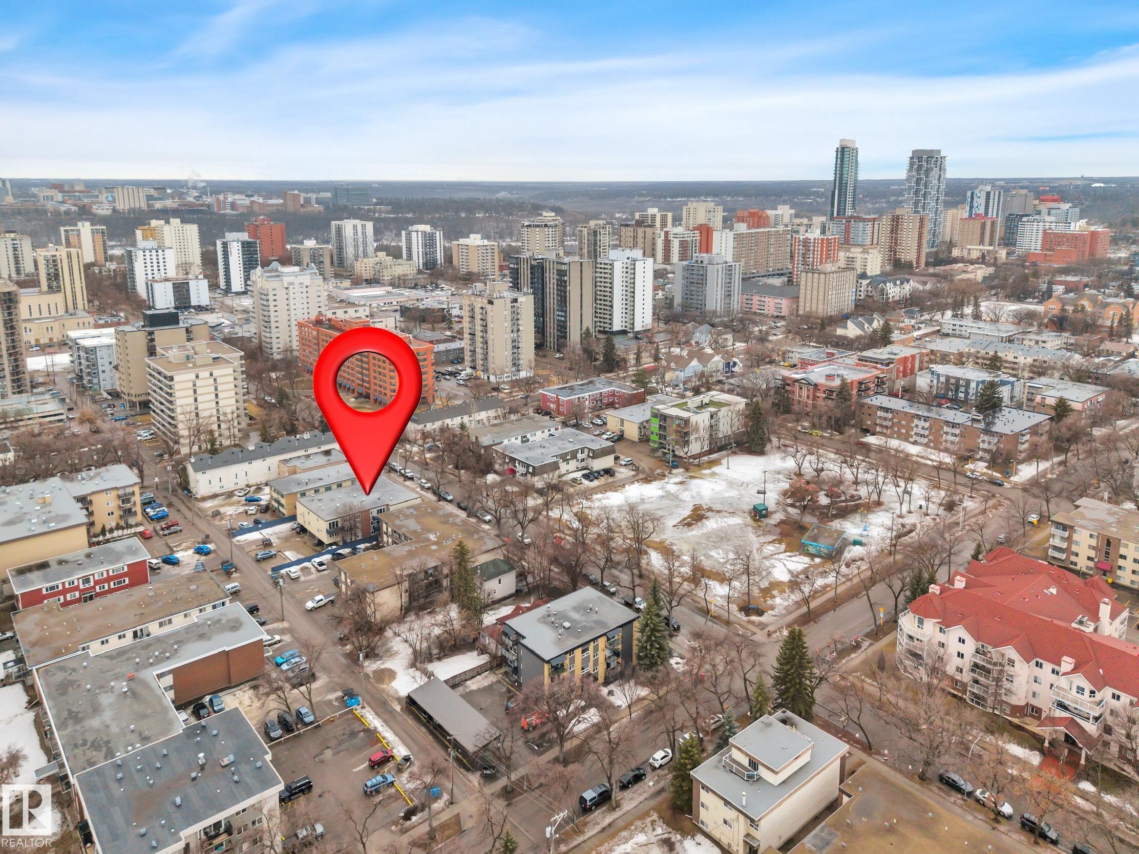 Photo 37 at 203 - 10225 114 Street NW, Wîhkwêntôwin, Edmonton