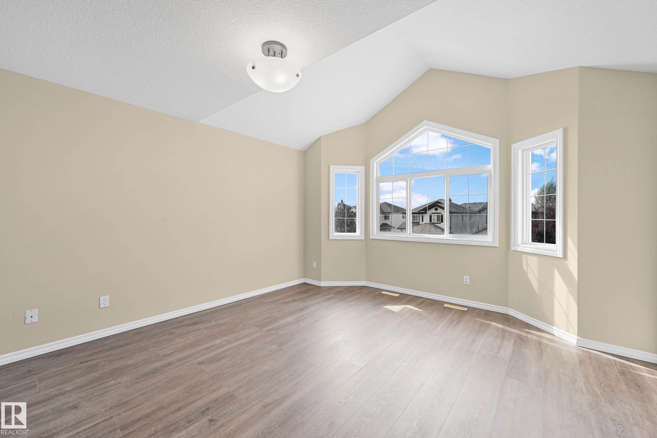 Photo 21 at 11544 11 Avenue SW, Rutherford, Edmonton
