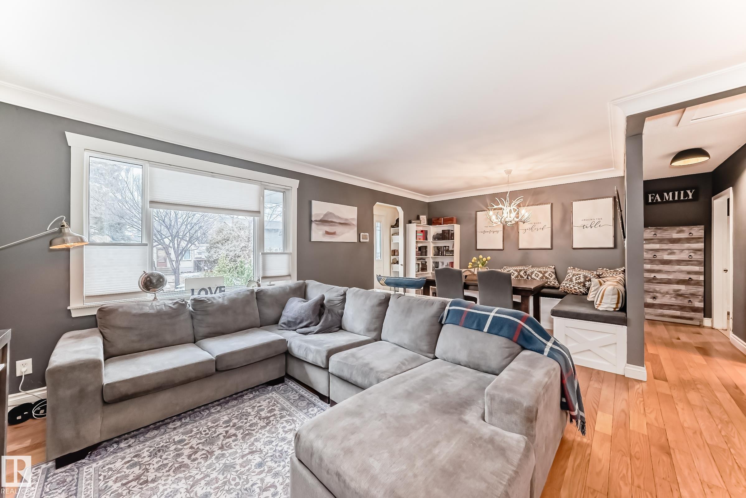 Photo 15 at 3815 115 Avenue NW, Beverly Heights, Edmonton