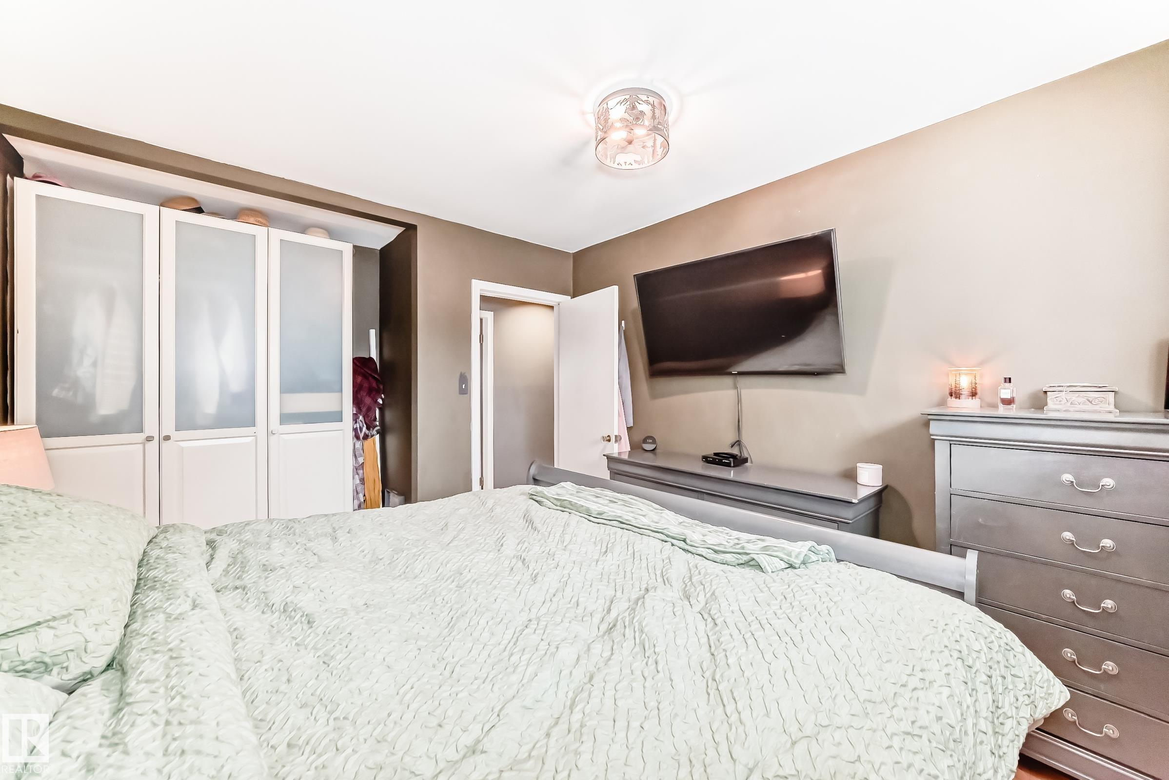 Photo 22 at 3815 115 Avenue NW, Beverly Heights, Edmonton