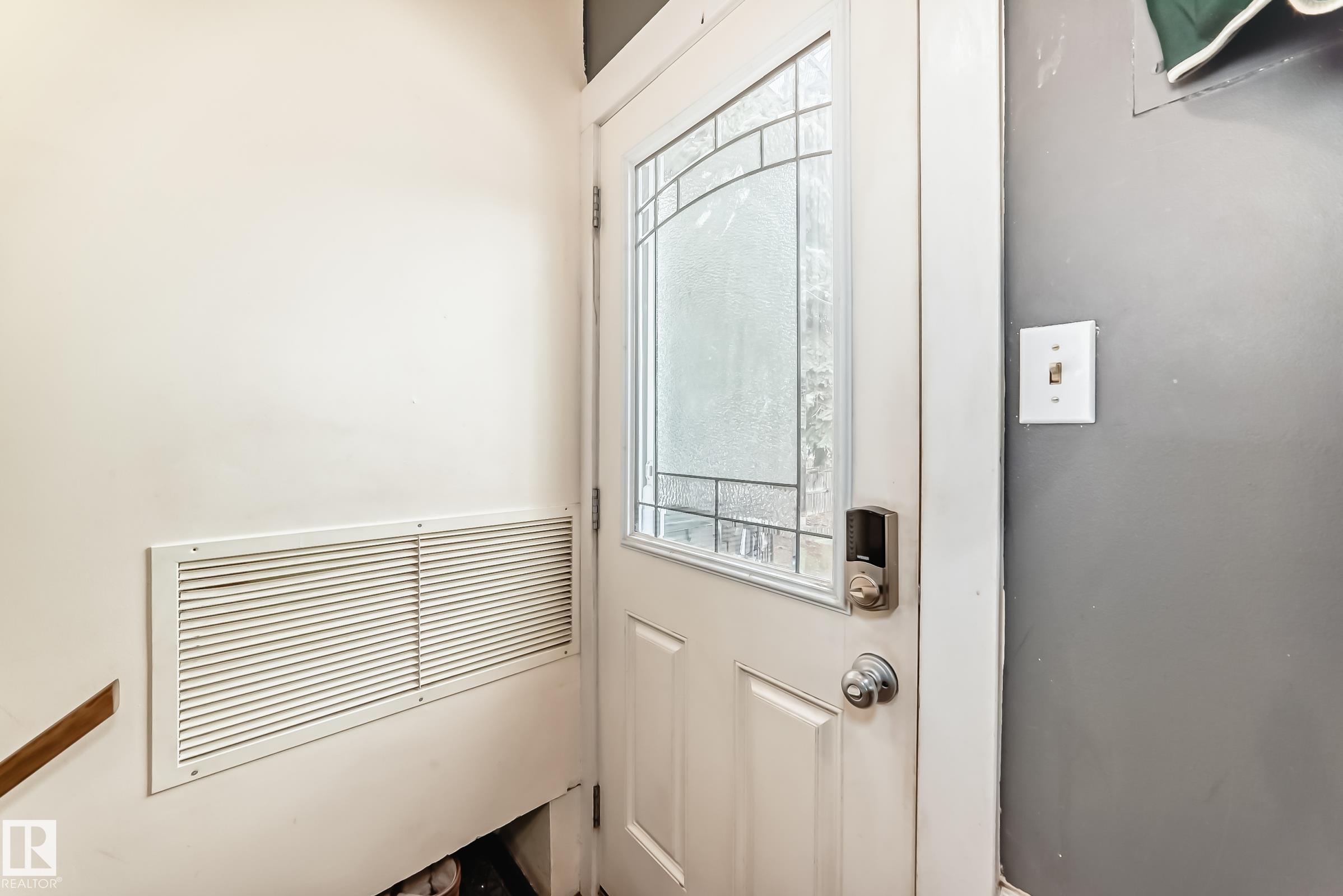 Photo 28 at 3815 115 Avenue NW, Beverly Heights, Edmonton