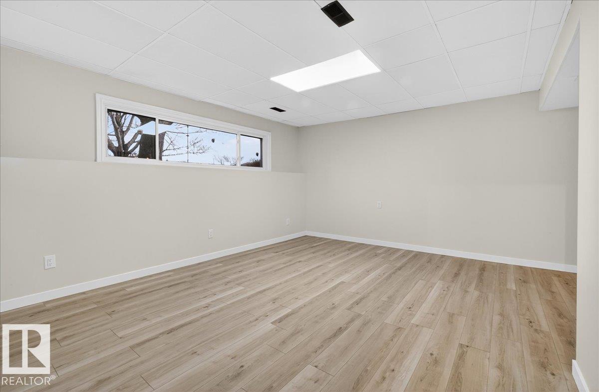 Photo 32 at 4302 52 Street, Linsford Park, Leduc