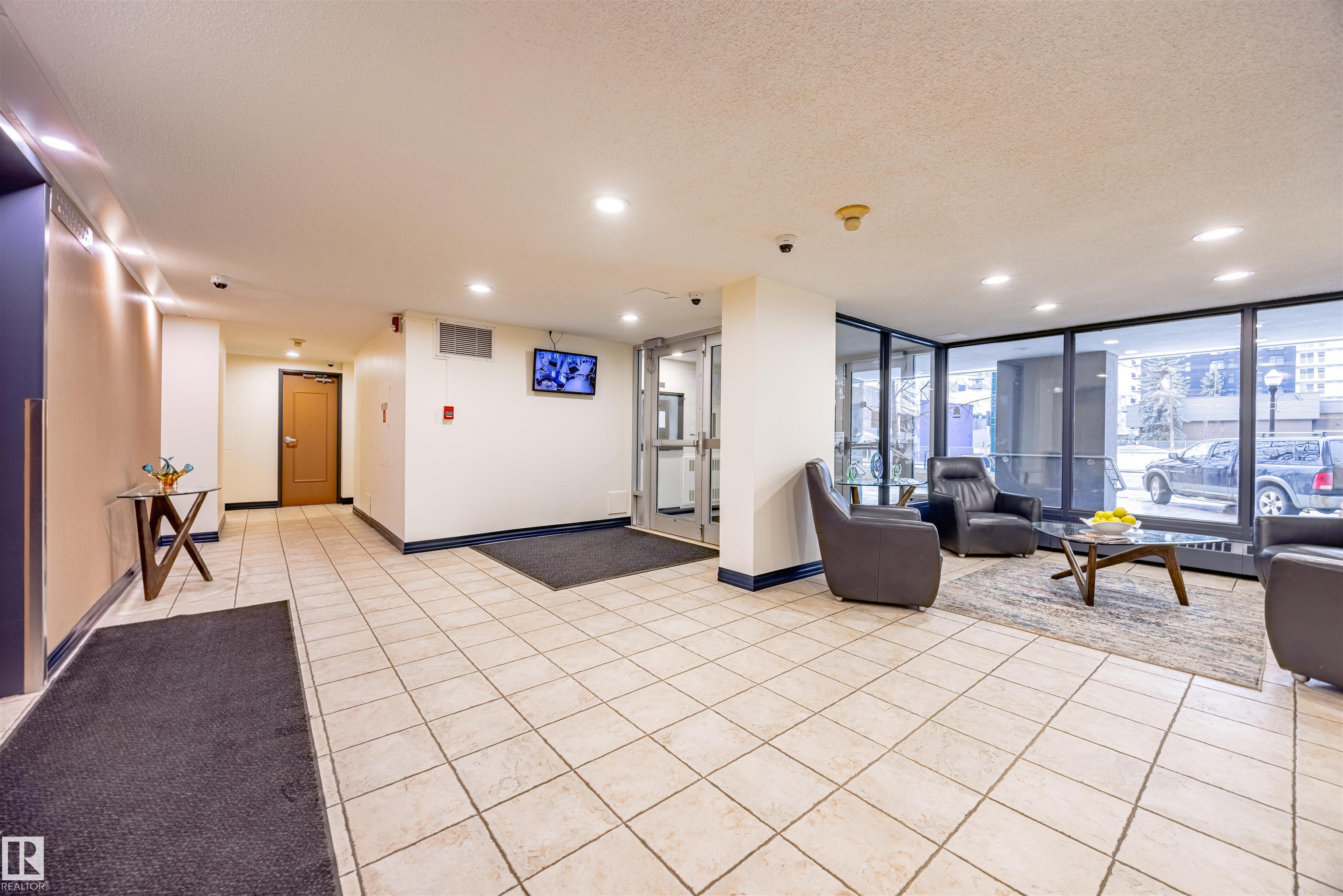 Picture for #803 12303 JASPER AV NW