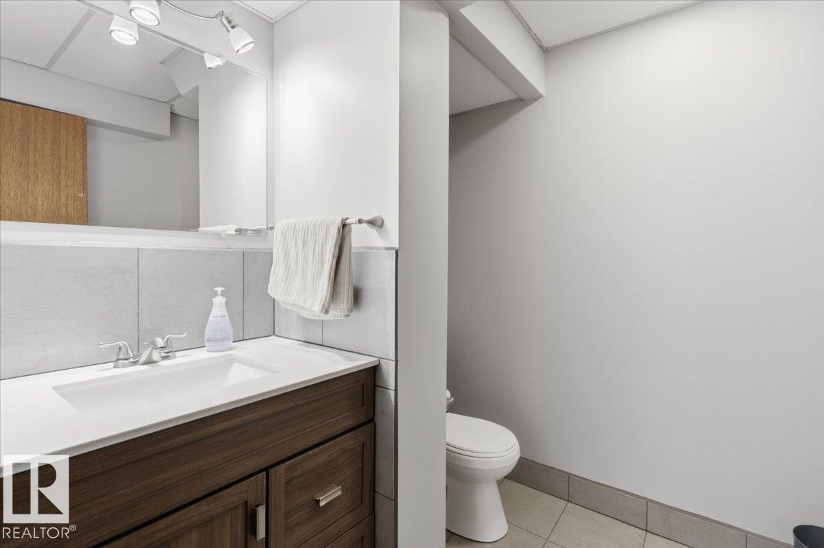 Photo 23 at 4312 37 Avenue, Caledonia, Leduc