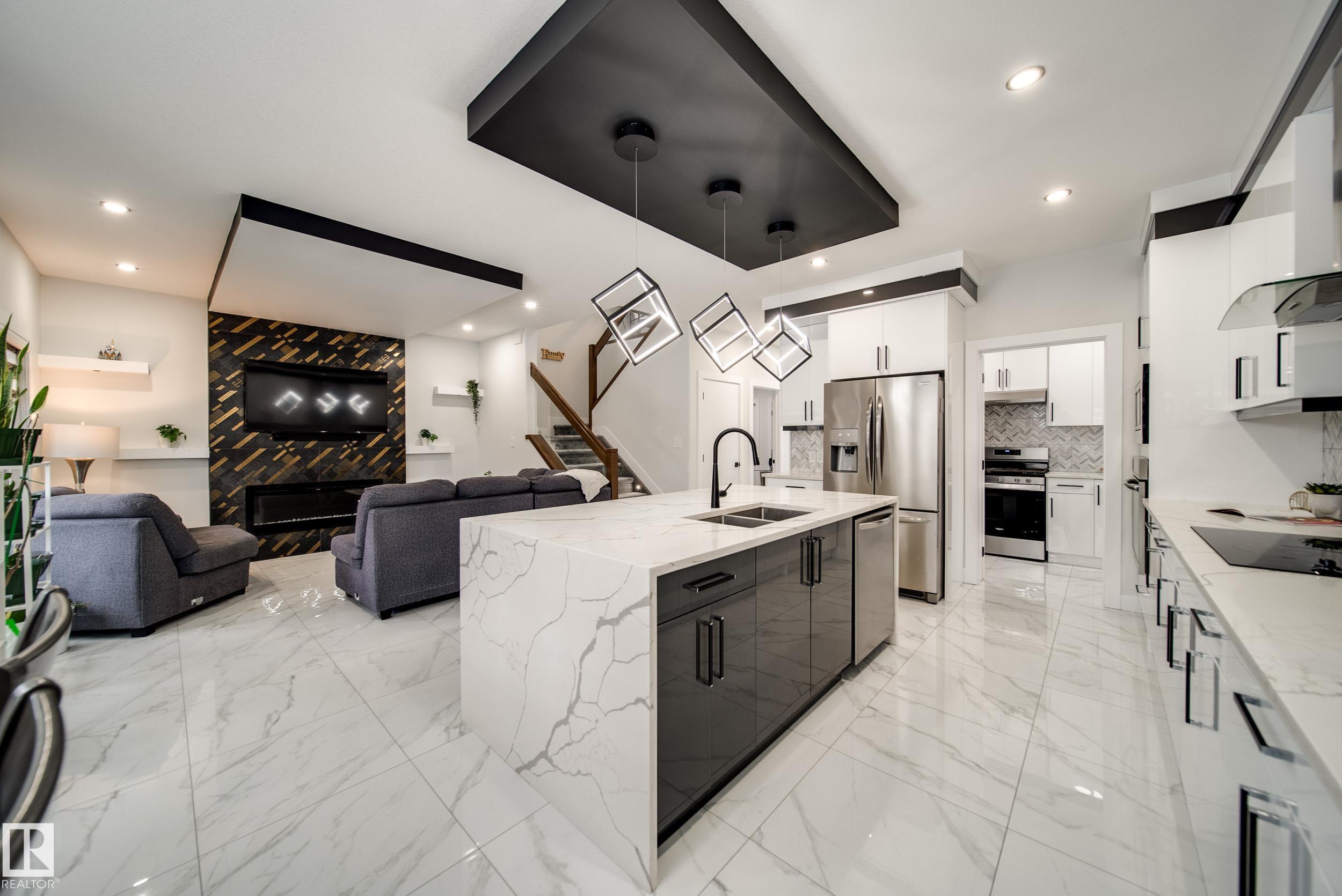 Picture for 6903 173 AV NW