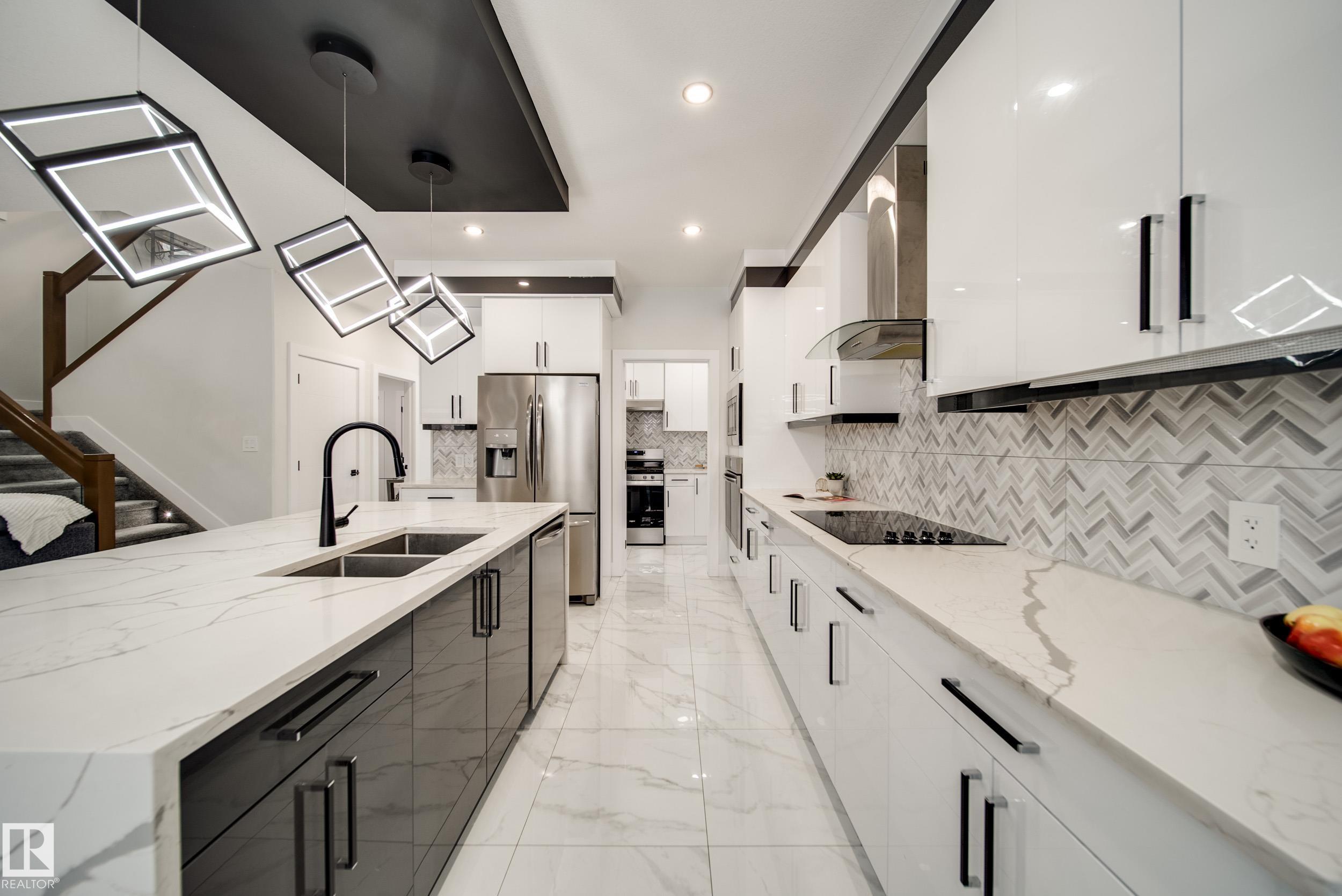 Picture for 6903 173 AV NW