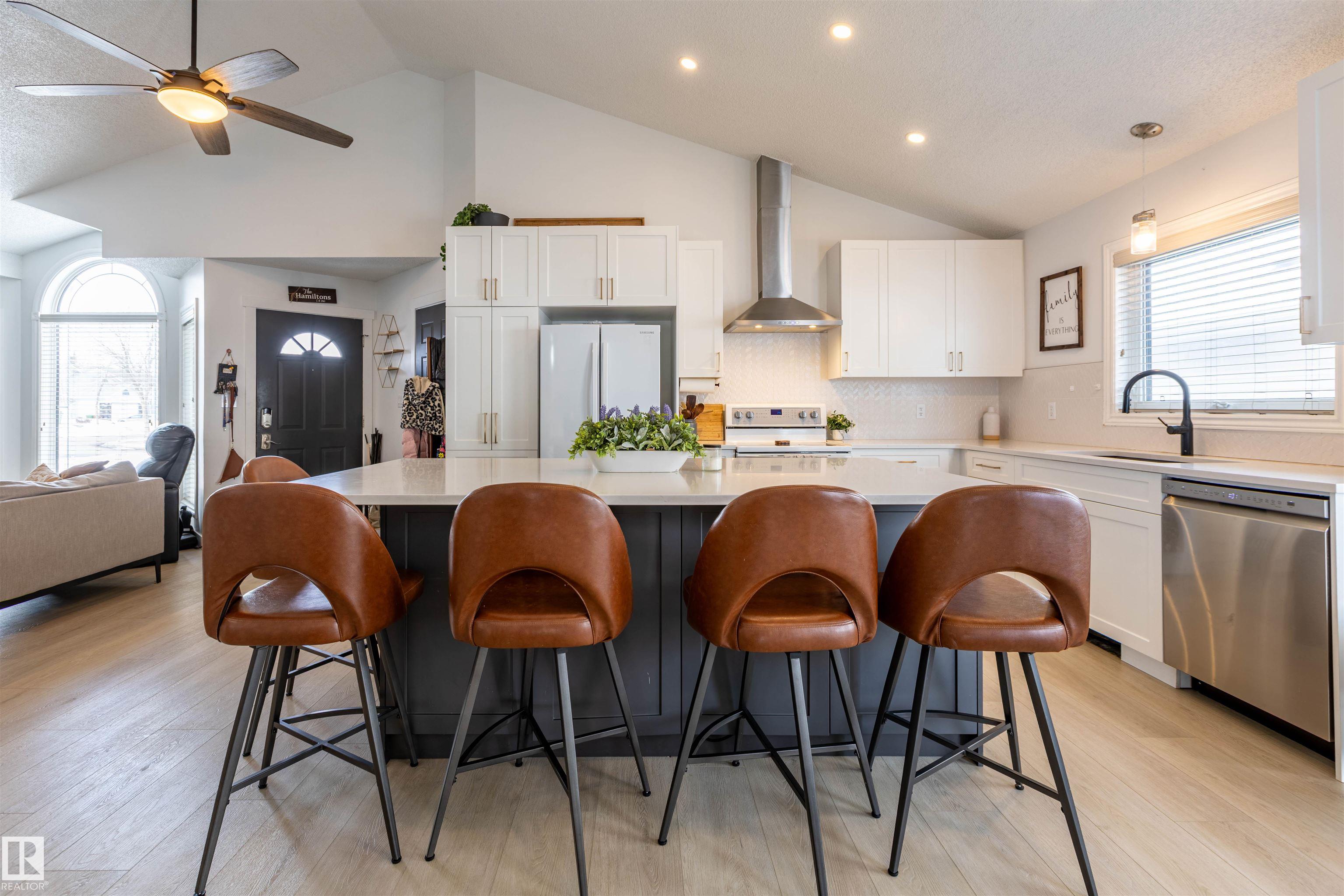 Photo 14 at 38 Desmarais Crescent, Deer Ridge, St. Albert