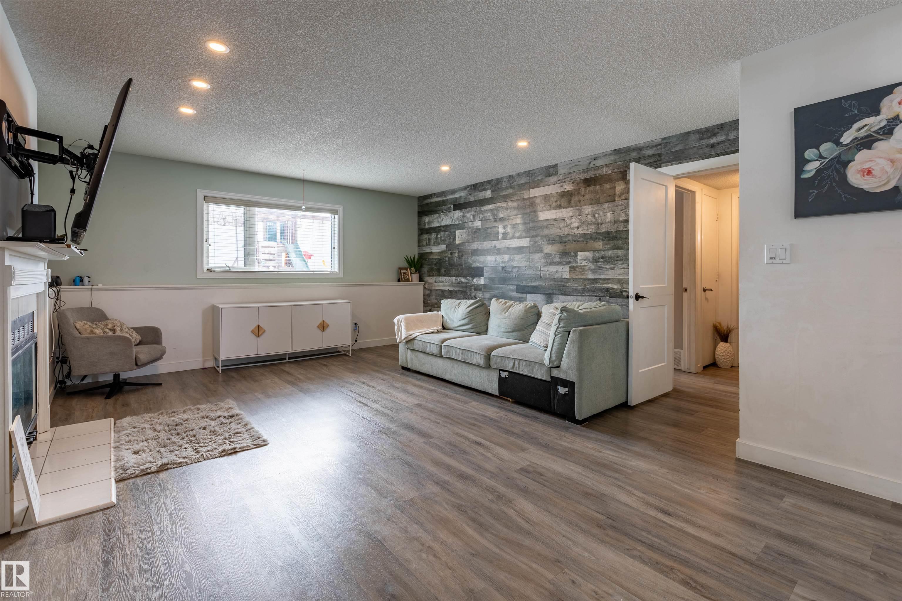 Photo 33 at 38 Desmarais Crescent, Deer Ridge, St. Albert