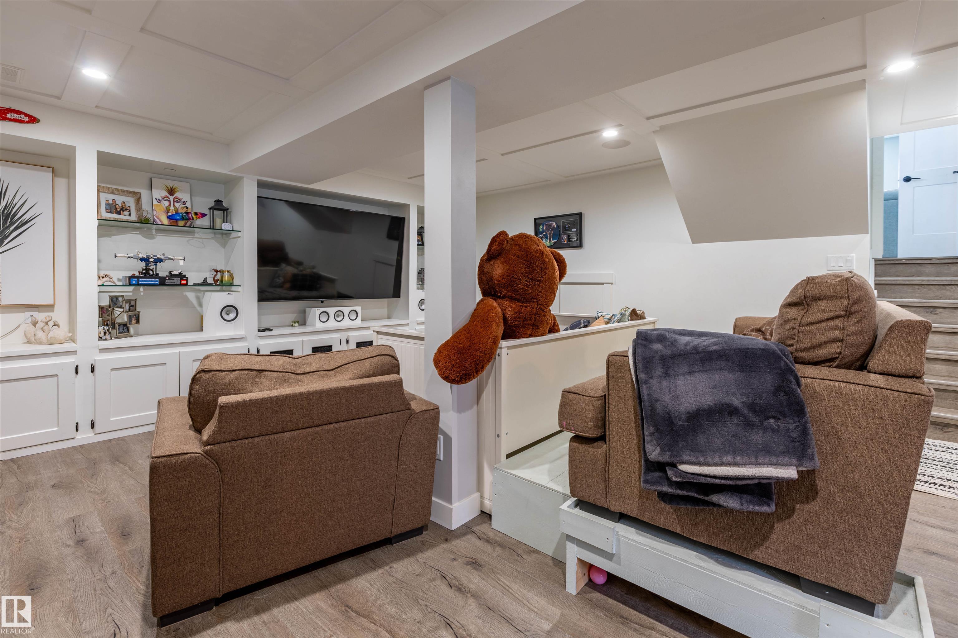 Photo 40 at 38 Desmarais Crescent, Deer Ridge, St. Albert