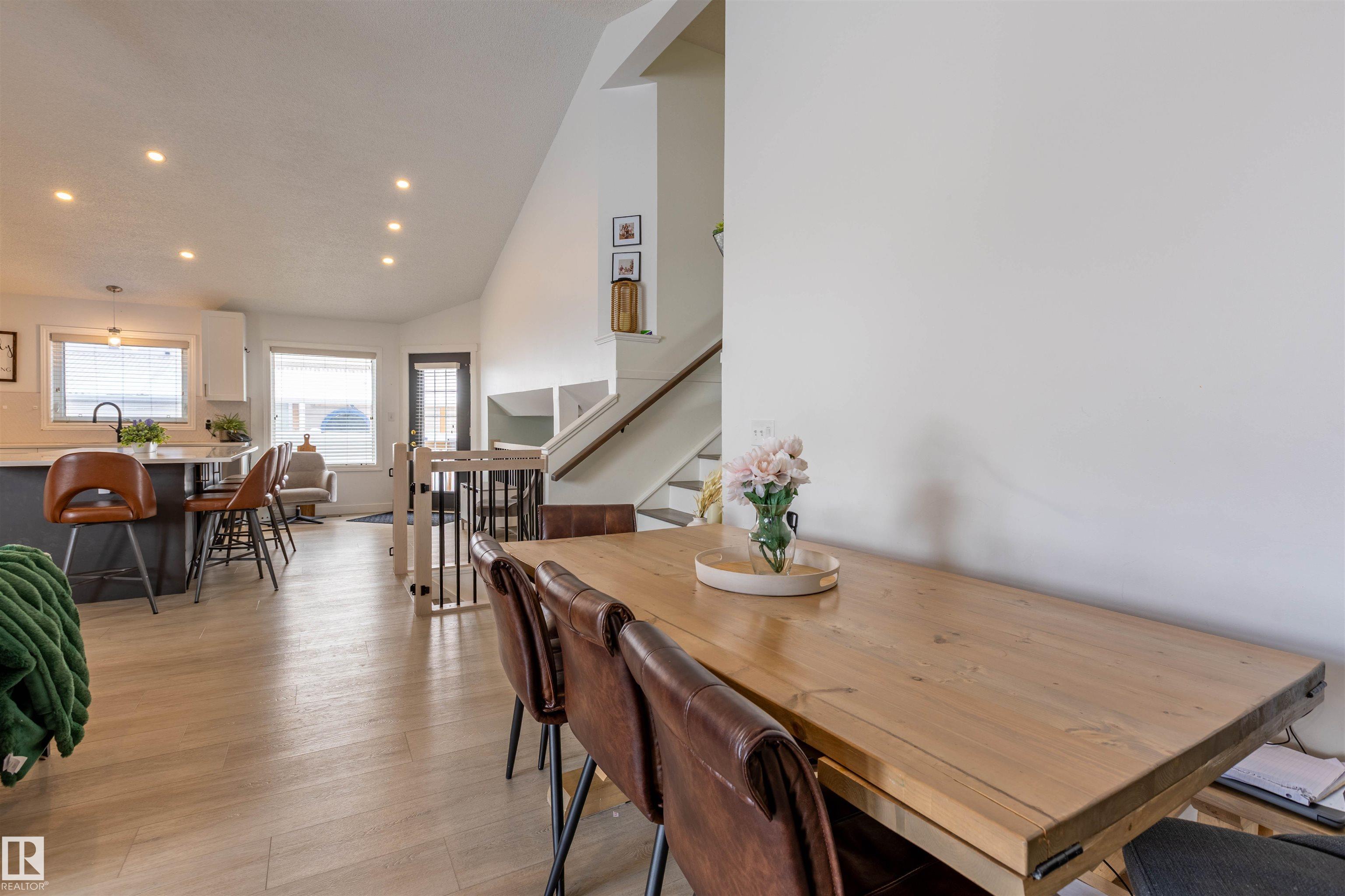 Photo 10 at 38 Desmarais Crescent, Deer Ridge, St. Albert