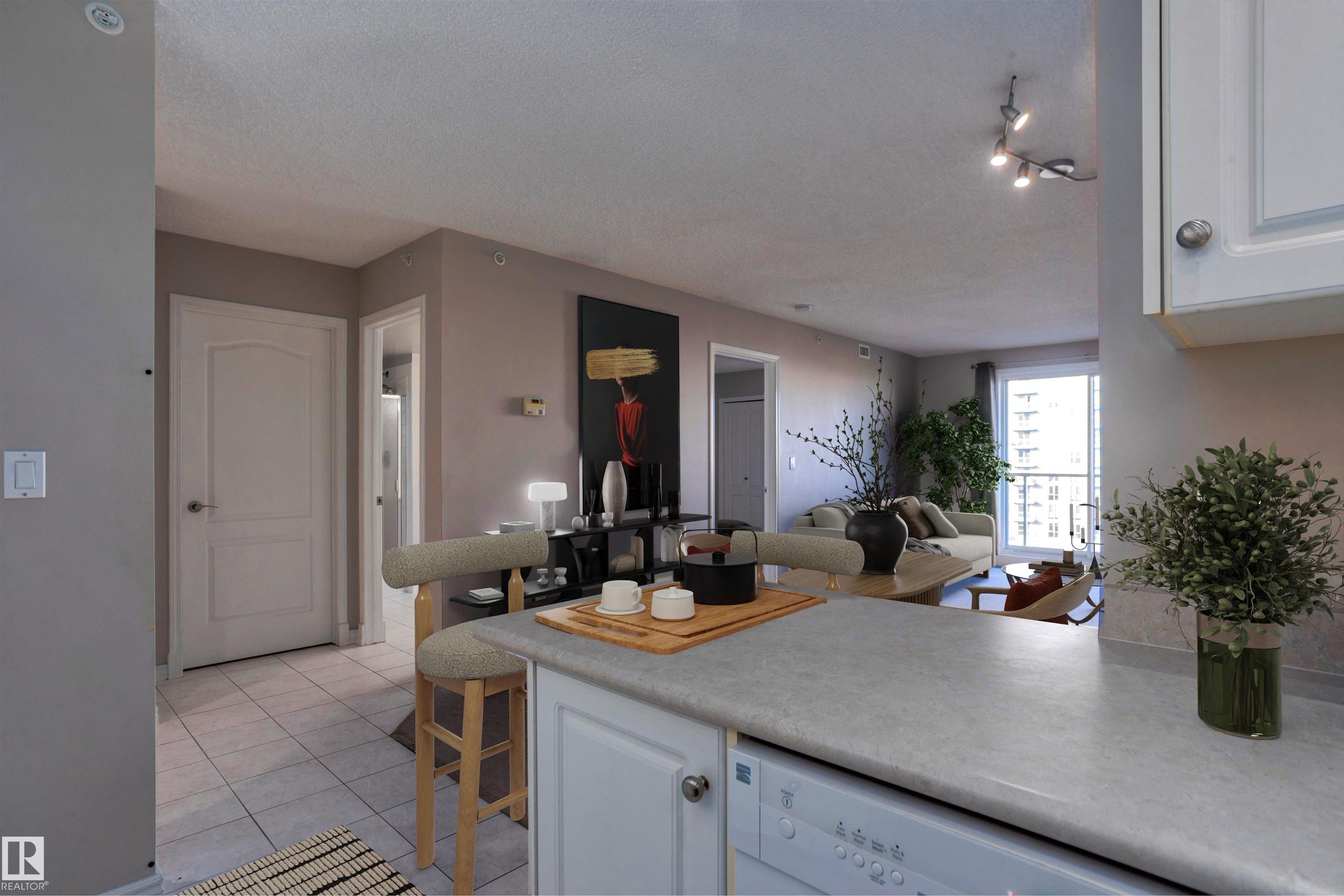 Photo 7 at 1004 - 9741 110 Street NW, Wîhkwêntôwin, Edmonton