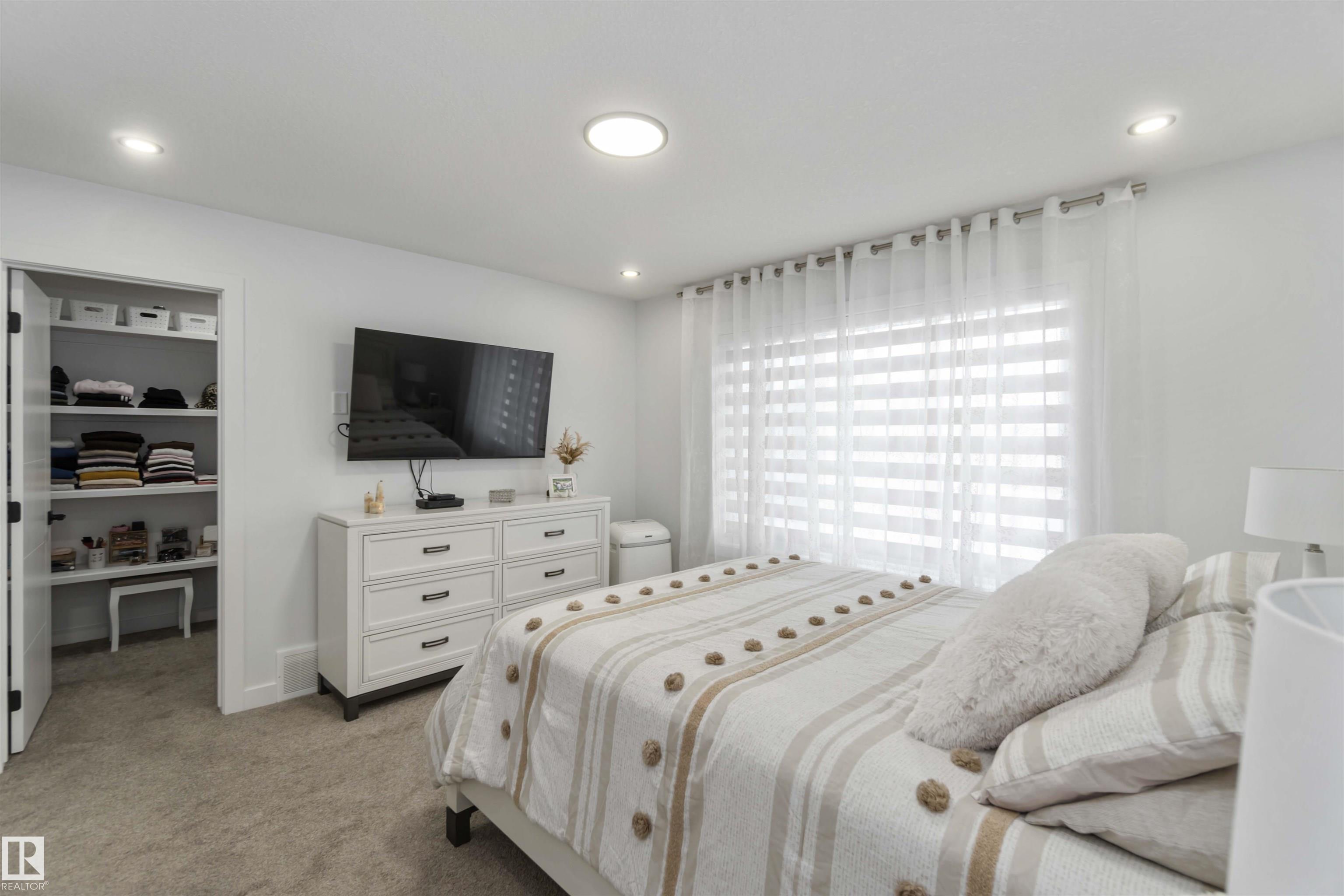 Photo 31 at 124 28 Street SW, Alces, Edmonton