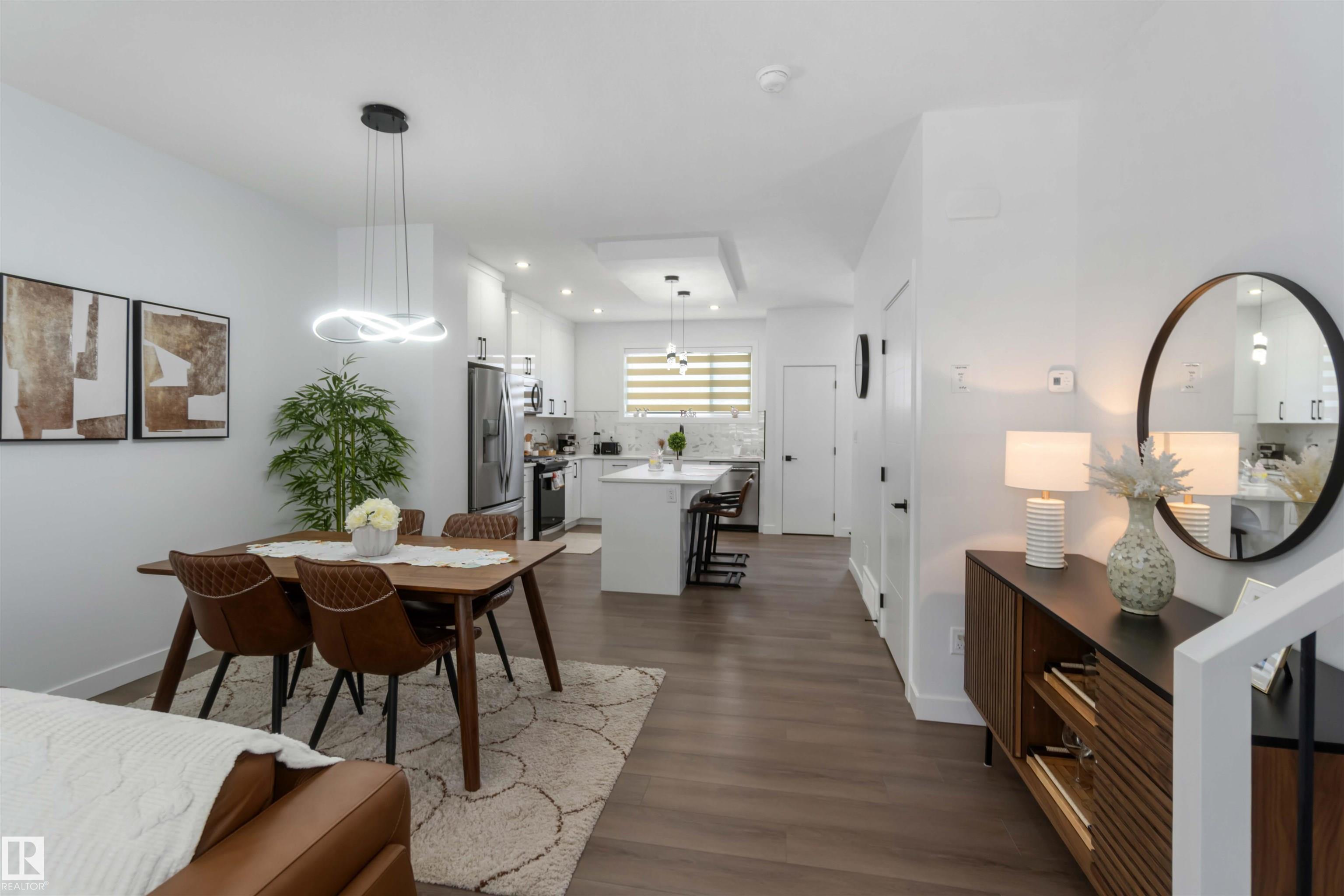 Photo 9 at 124 28 Street SW, Alces, Edmonton