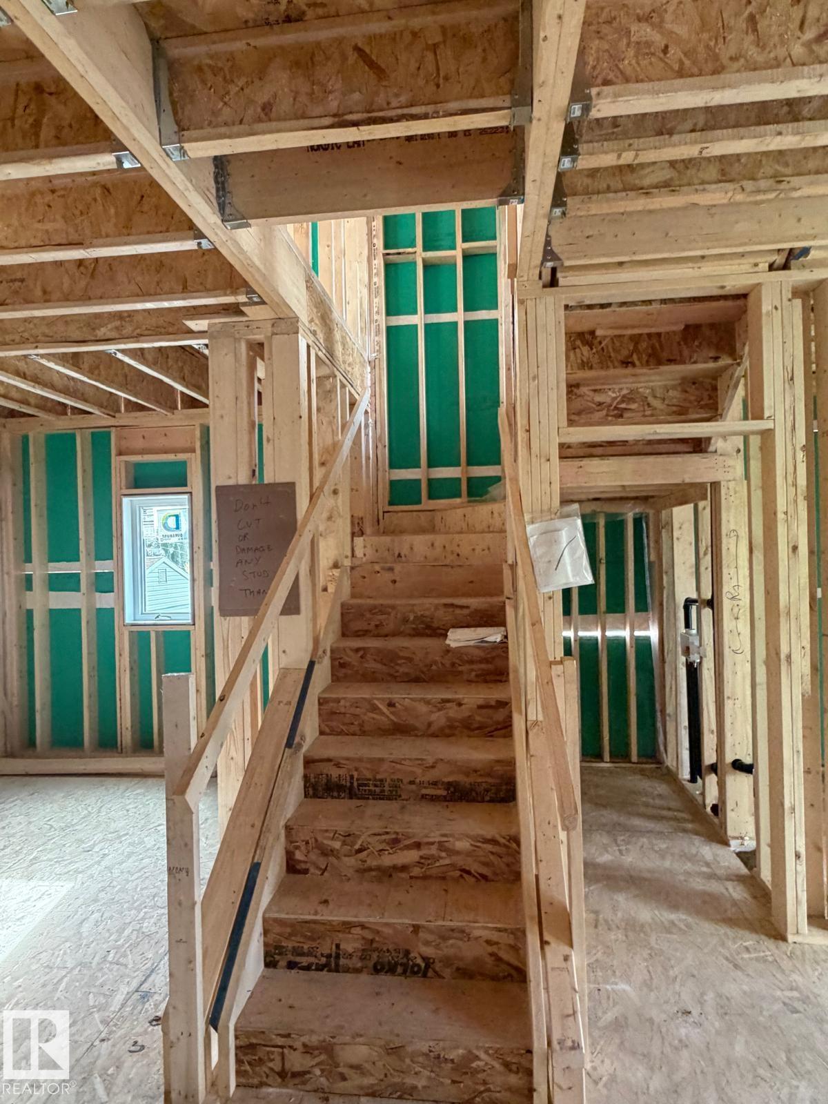 Photo 9 at 9214 152 Street NW, Sherwood, Edmonton