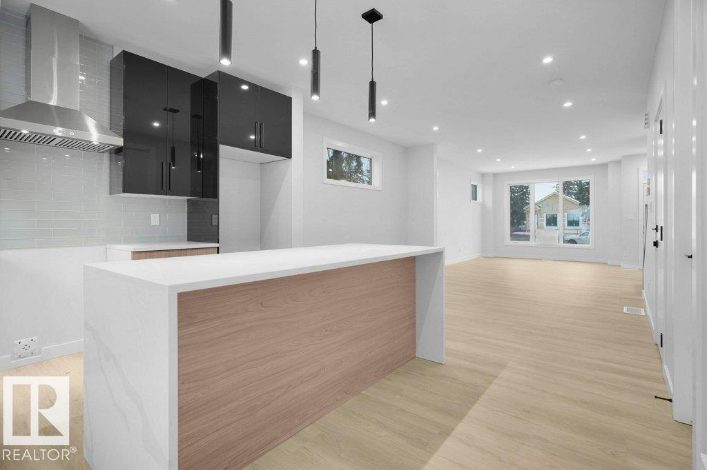 10663 61 Avenue NW, Pleasantview, Edmonton