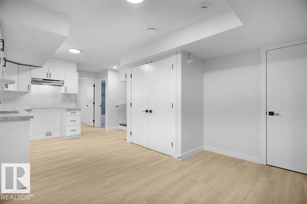 Photo 39 at 10663 61 Avenue NW, Pleasantview, Edmonton