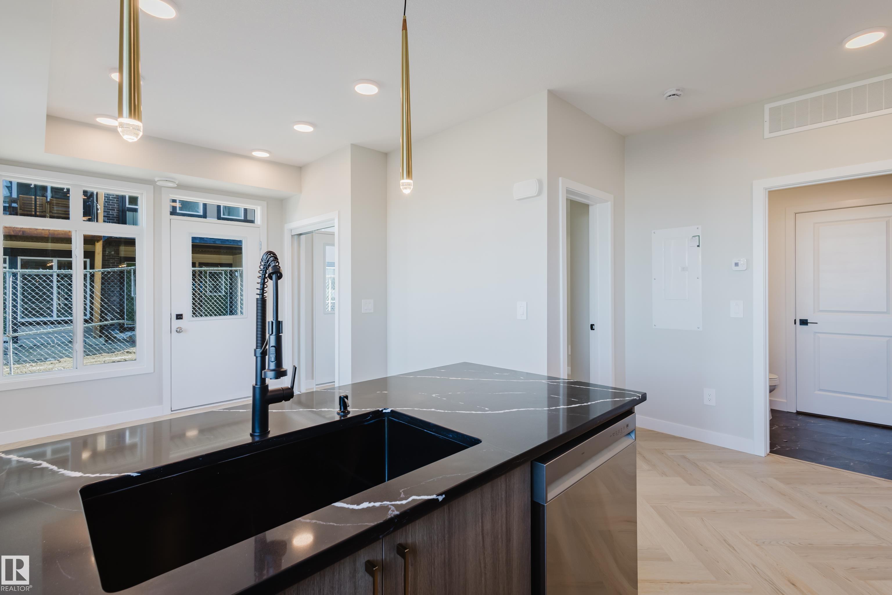 Photo 13 at 42 - 16231 19 Avenue SW, Glenridding Ravine, Edmonton