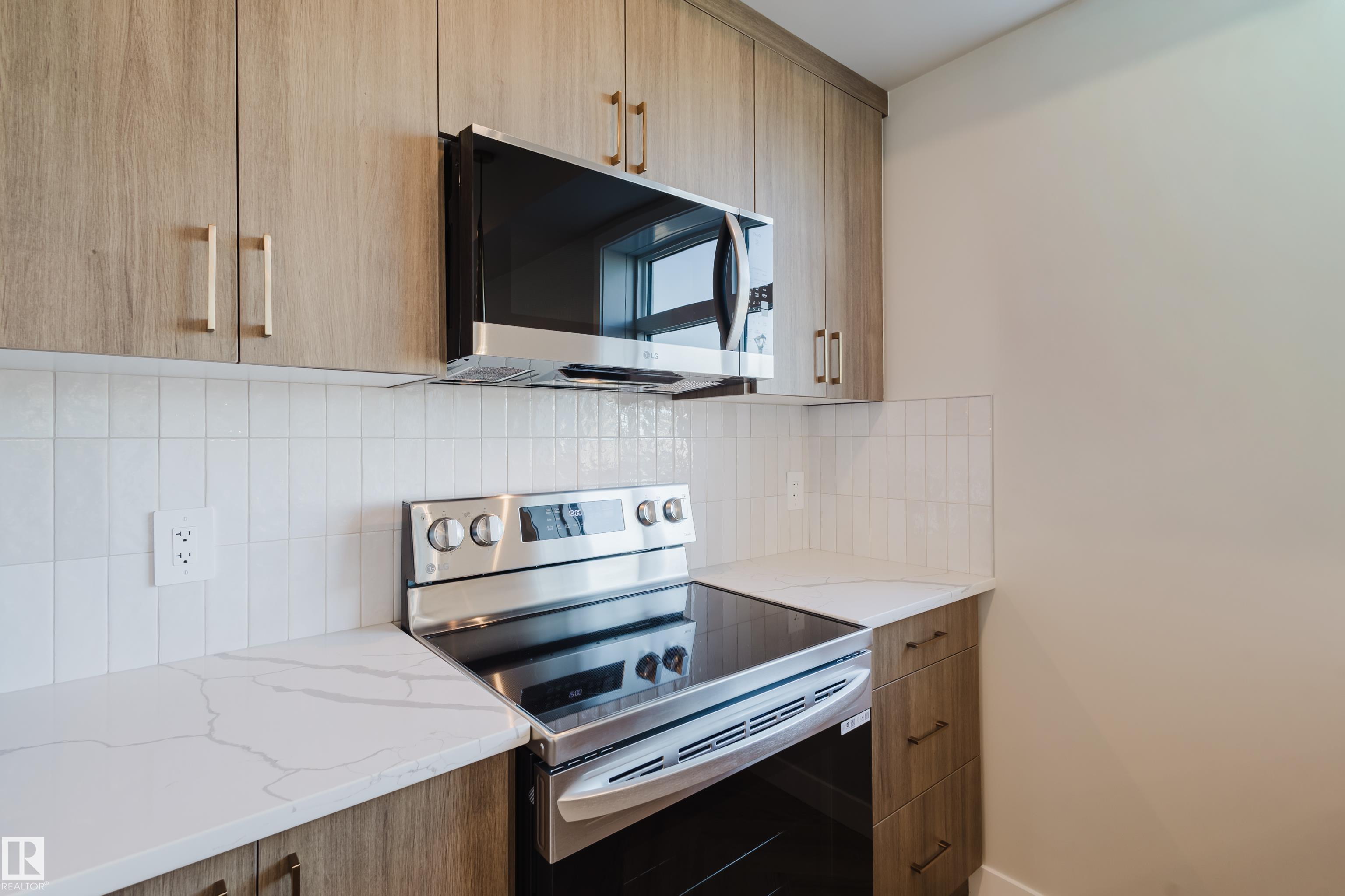 Photo 10 at 42 - 16231 19 Avenue SW, Glenridding Ravine, Edmonton