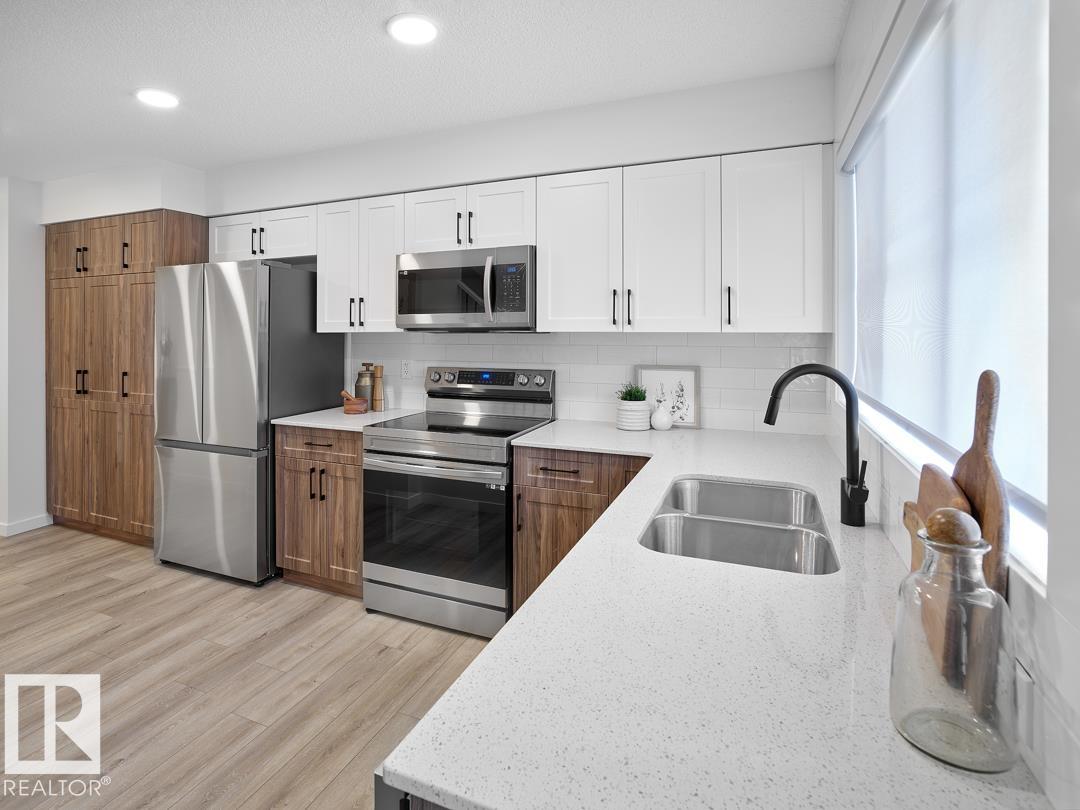 Photo 7 at 18738 18 Avenue NW, River's Edge, Edmonton