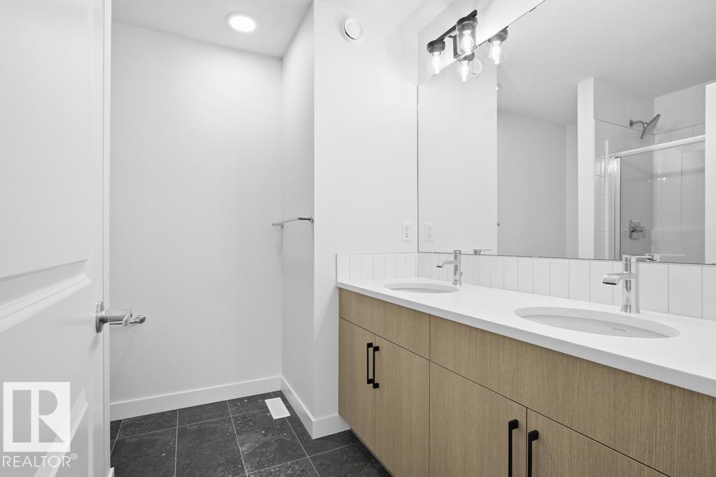 Photo 15 at 3763 Erlanger Drive NW, Edgemont, Edmonton