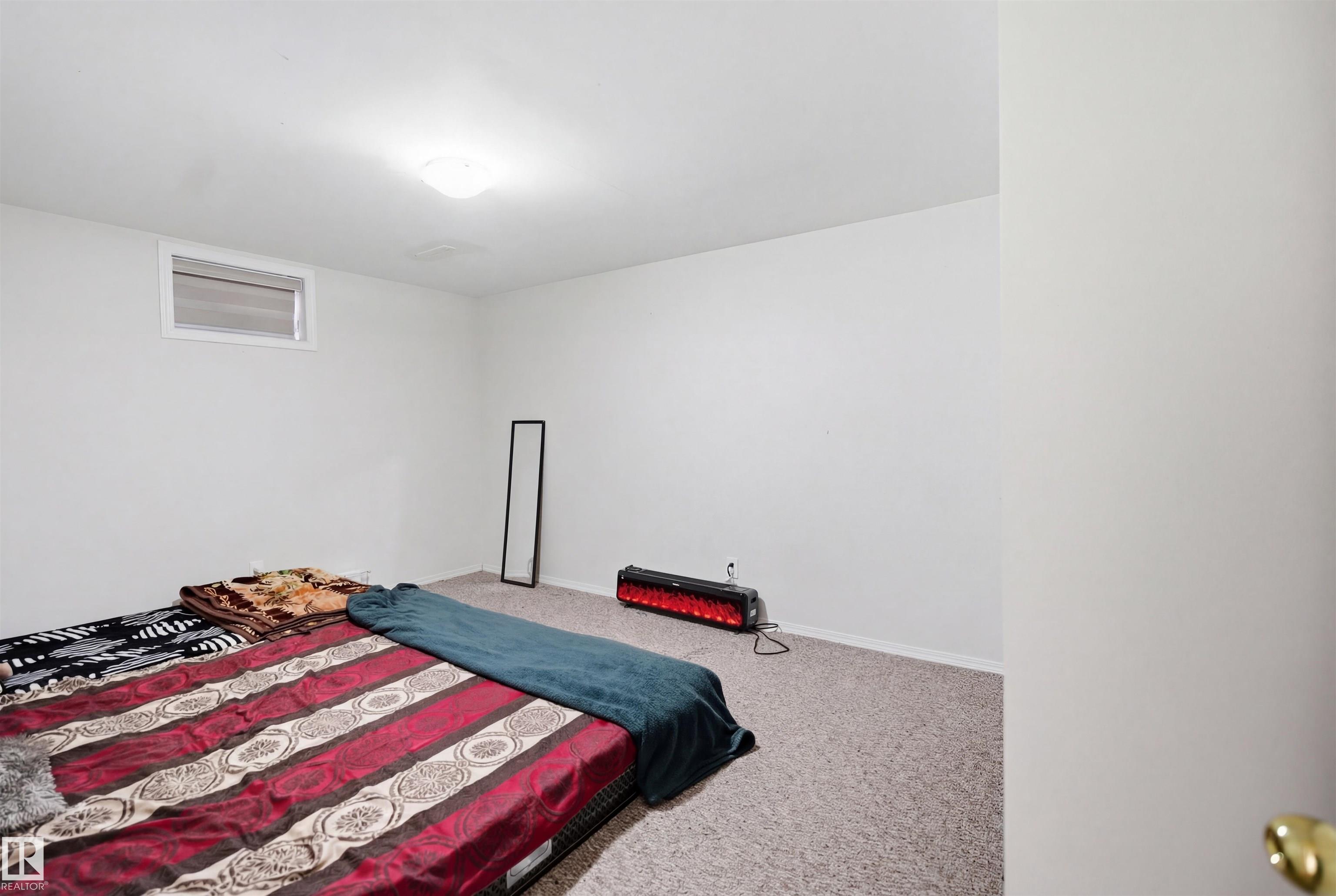 Photo 33 at 16049 95 Avenue NW, Meadowlark Park, Edmonton