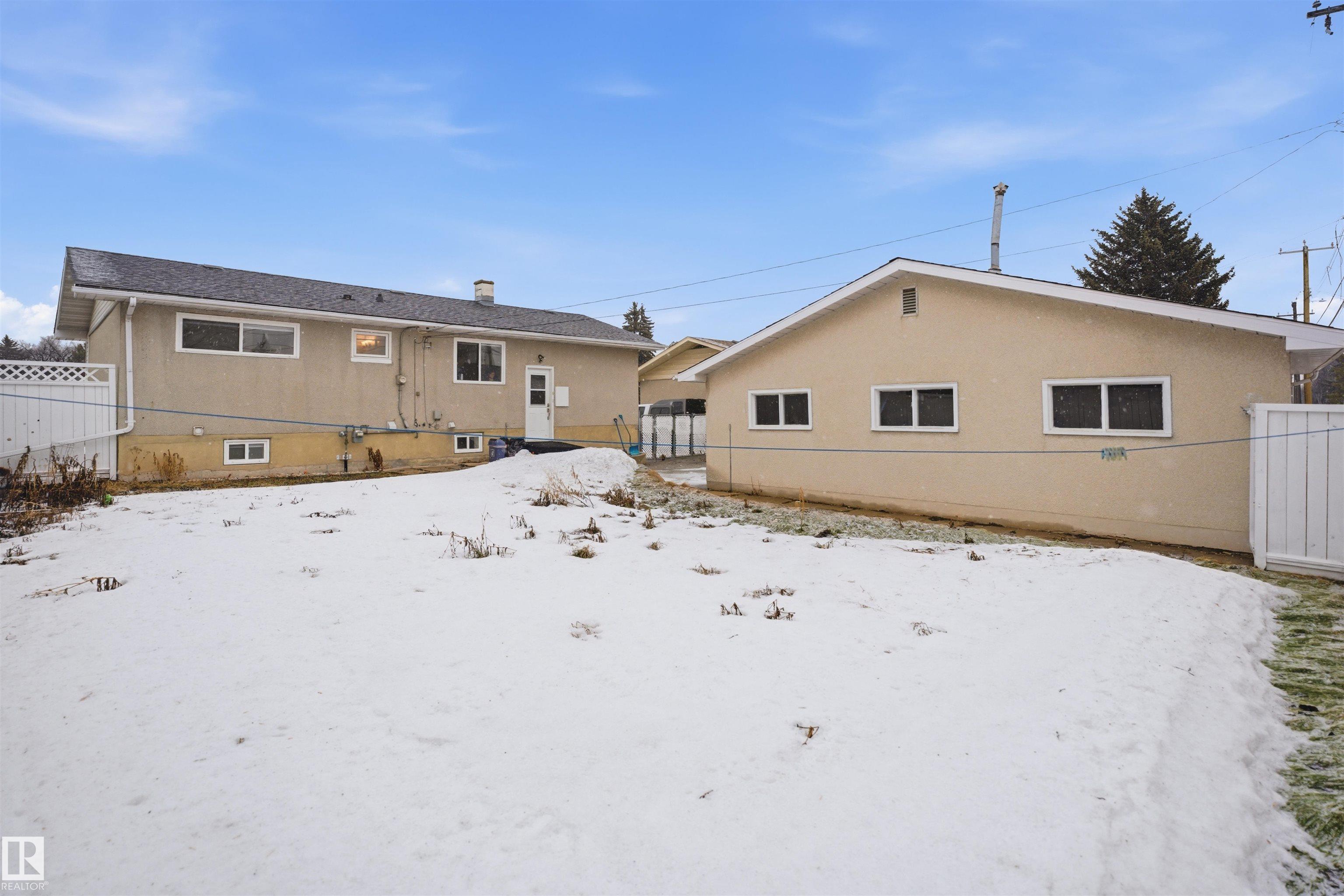 Photo 38 at 16049 95 Avenue NW, Meadowlark Park, Edmonton