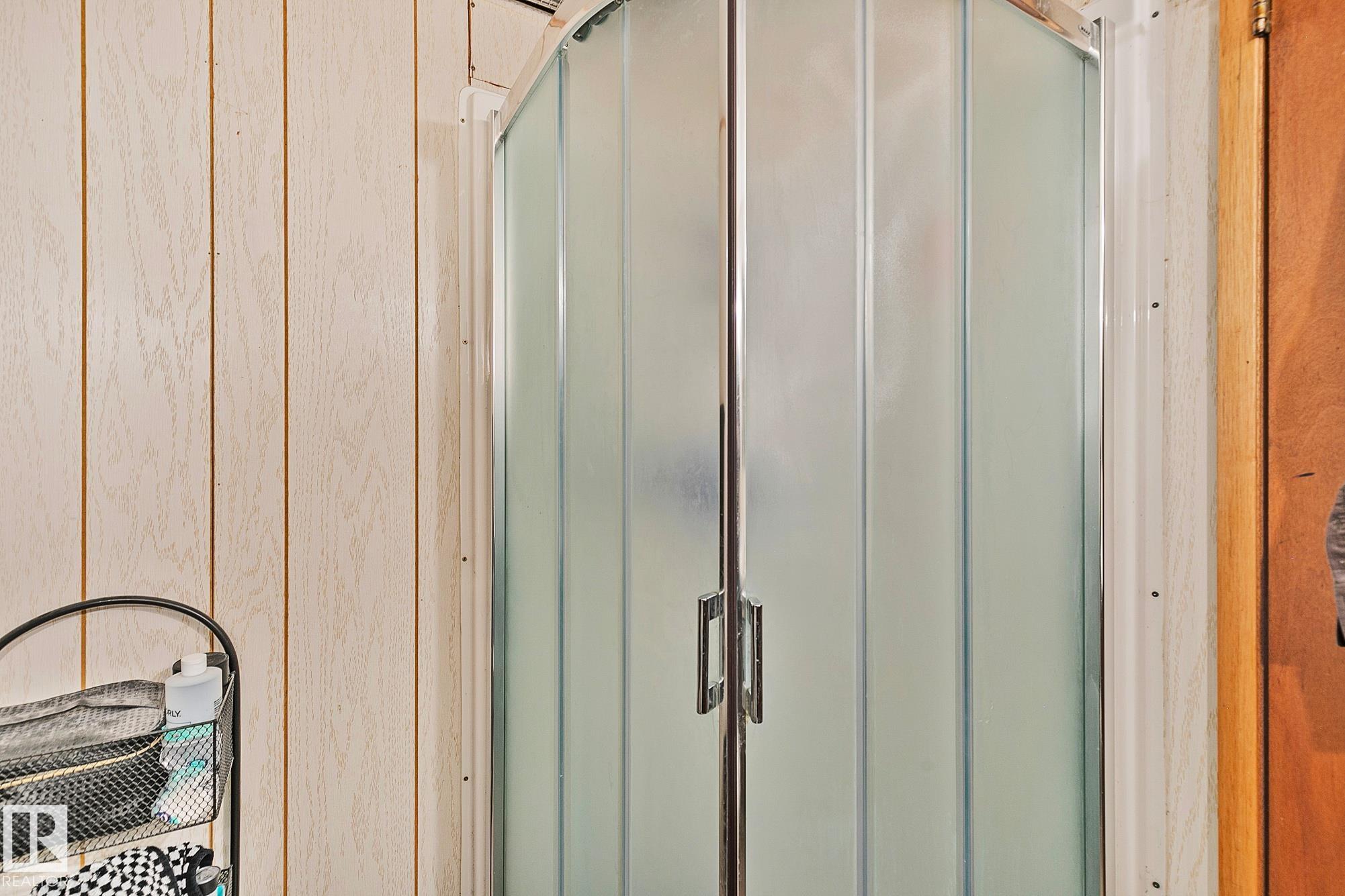 Photo 32 at 8561 89 Street NW, Bonnie Doon, Edmonton