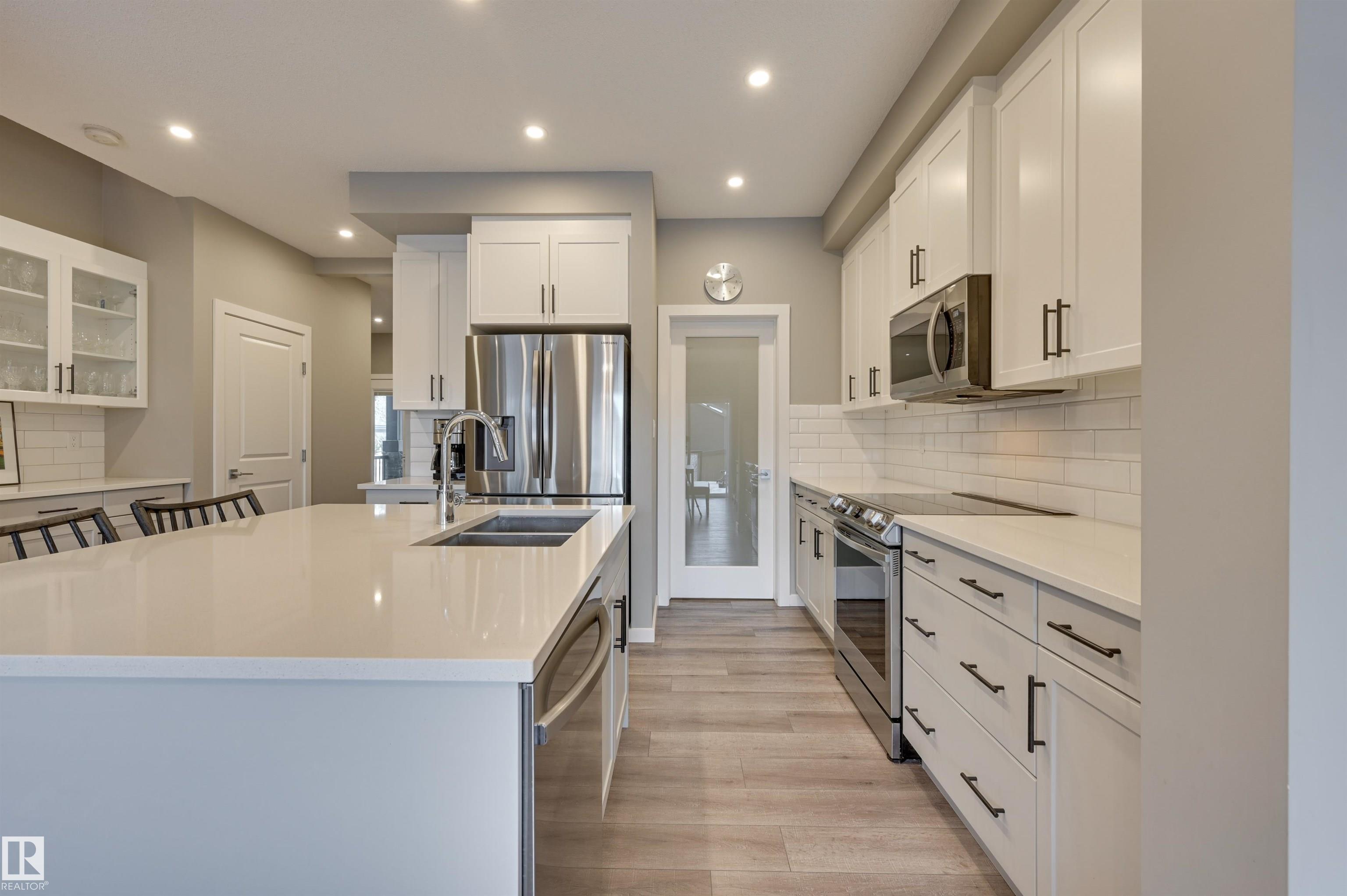 Photo 12 at 5158 Lark Crescent NW, Kinglet Gardens, Edmonton