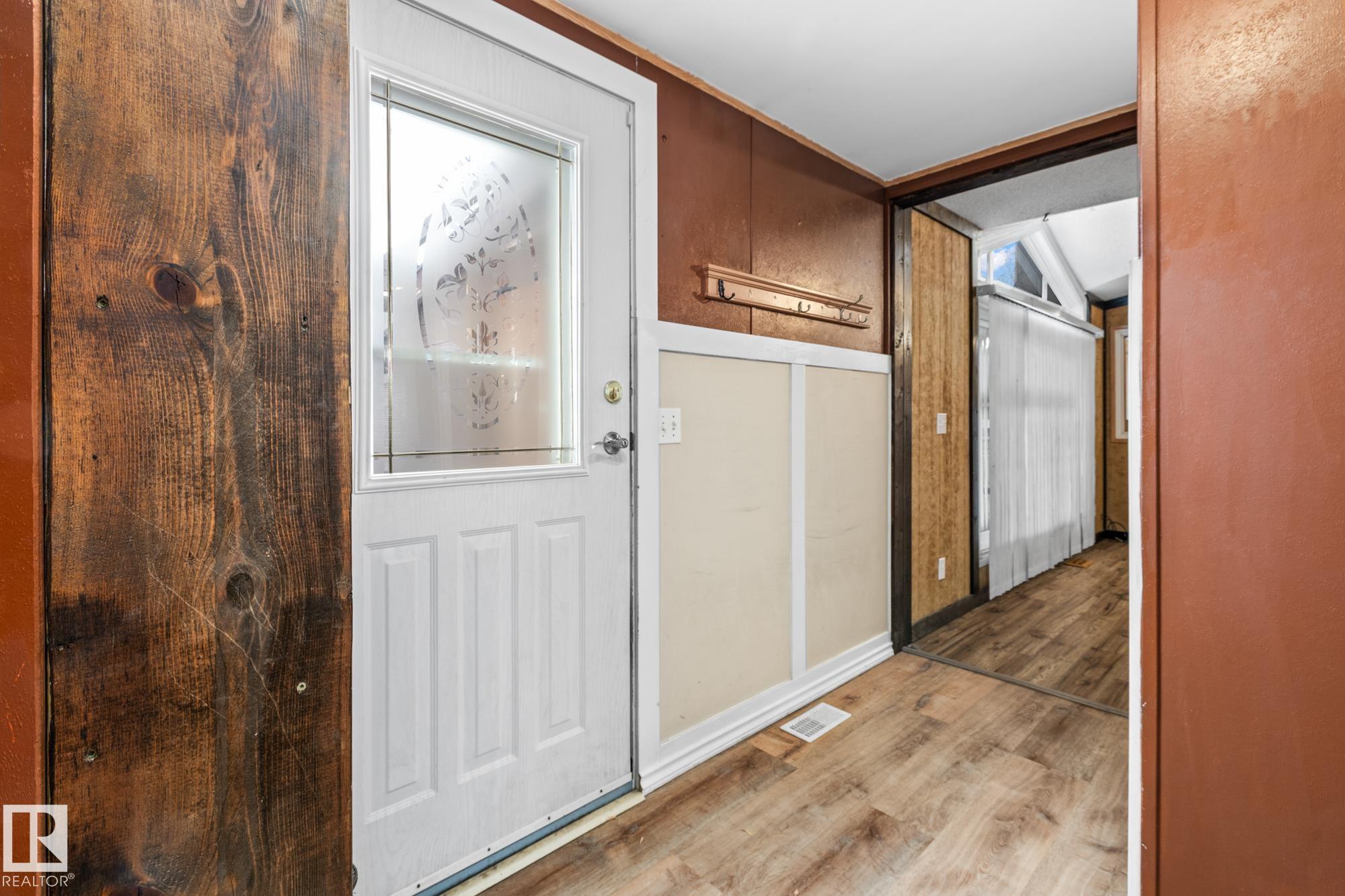 Picture for 2863 lakeside close NW