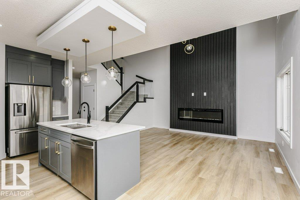 Photo 8 at 5223 Kimball Crescent SW, Keswick, Edmonton