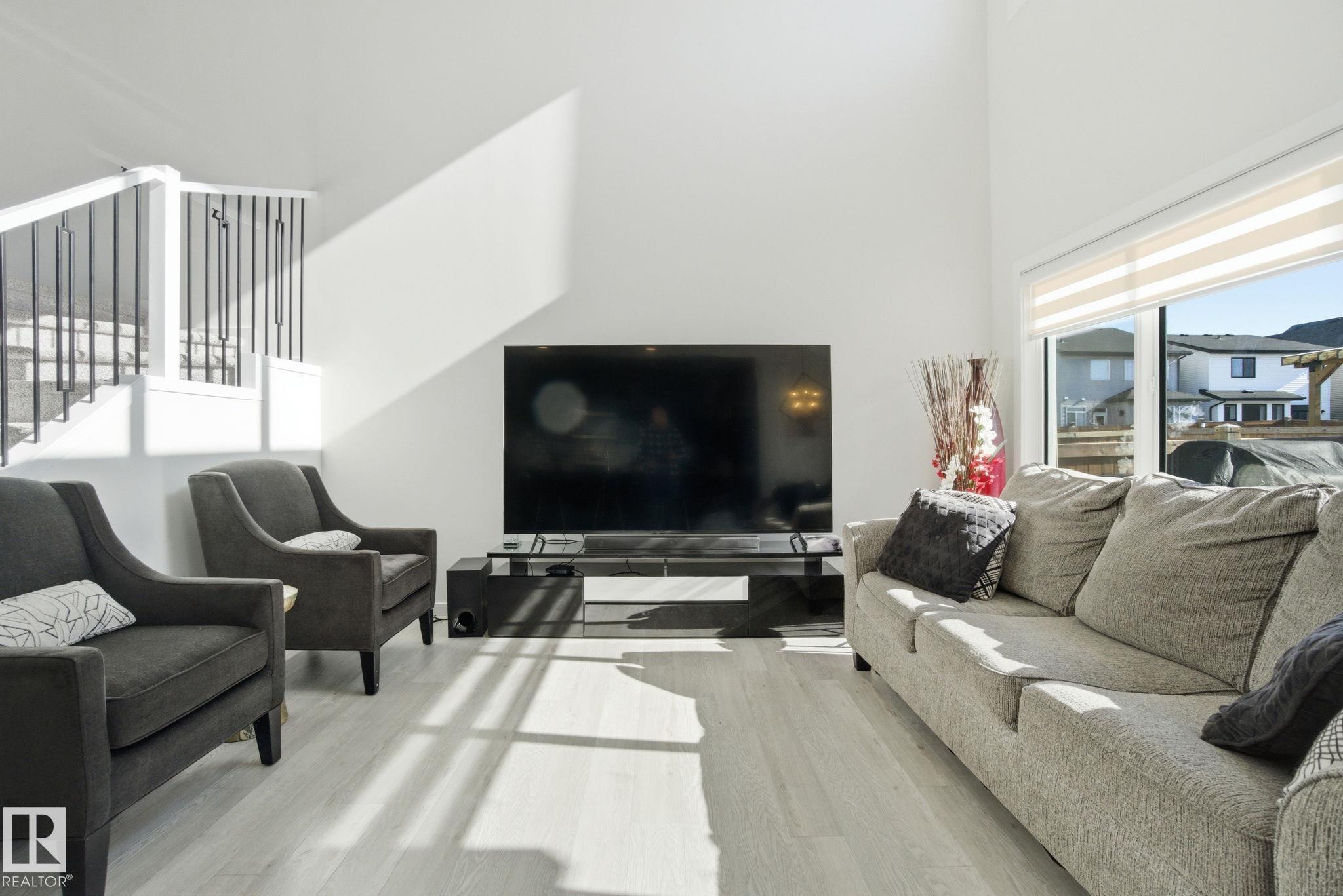 Photo 5 at 15851 22 Avenue SW, Glenridding Ravine, Edmonton