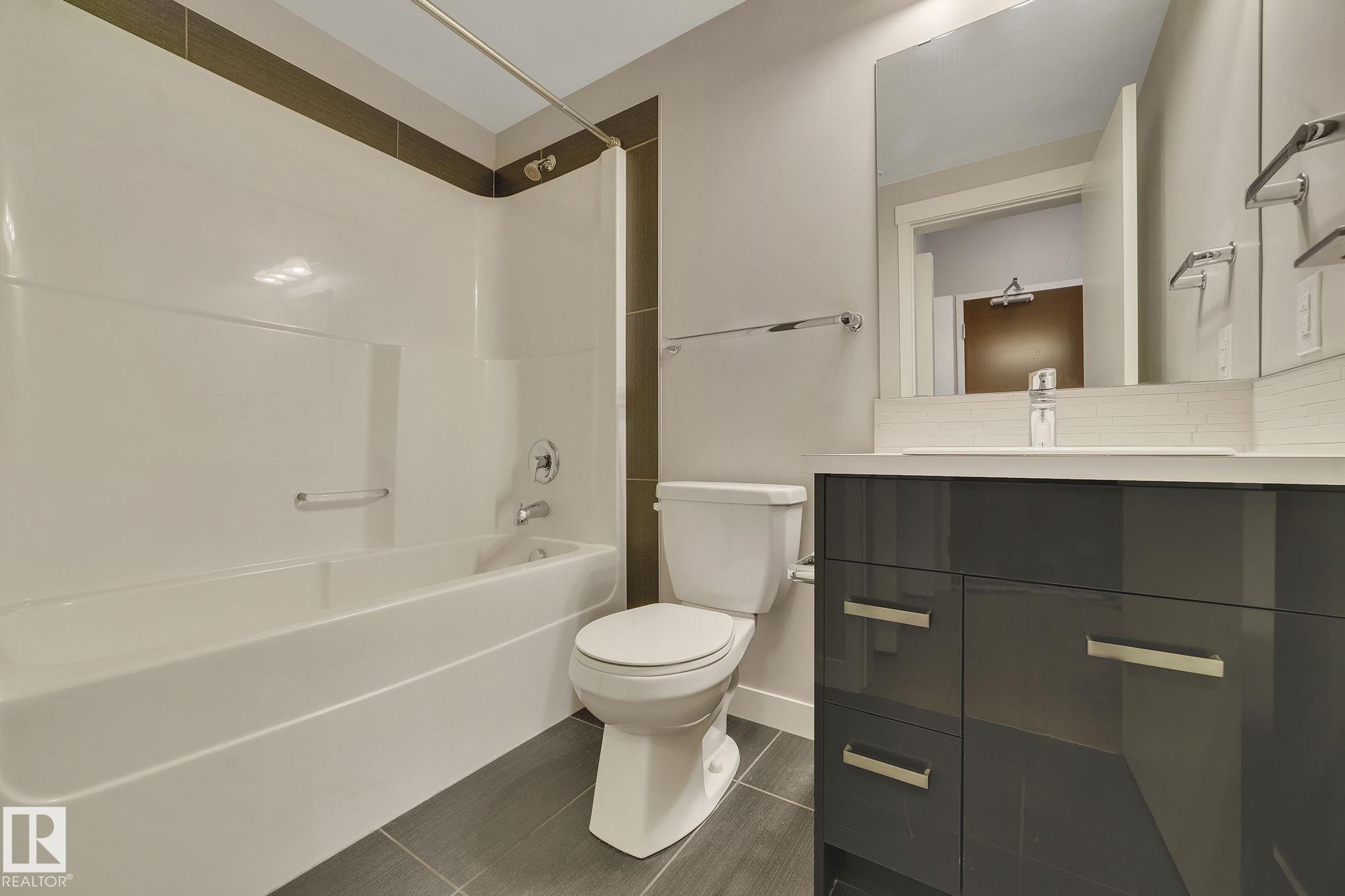 Photo 12 at 2107 - 10410 102 Avenue NW, Downtown, Edmonton