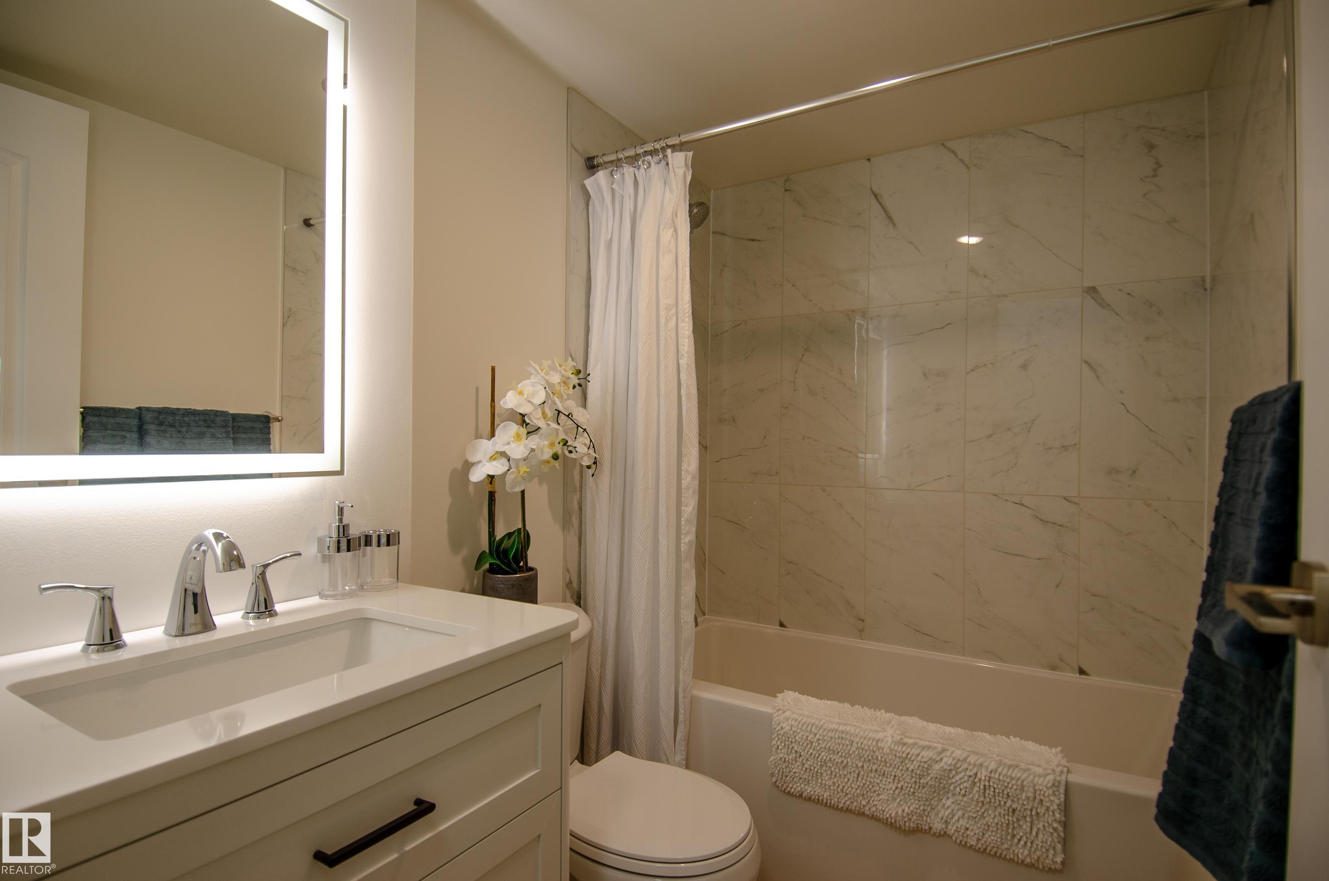 Photo 17 at 1403 - 9725 106 Street NW, Downtown, Edmonton