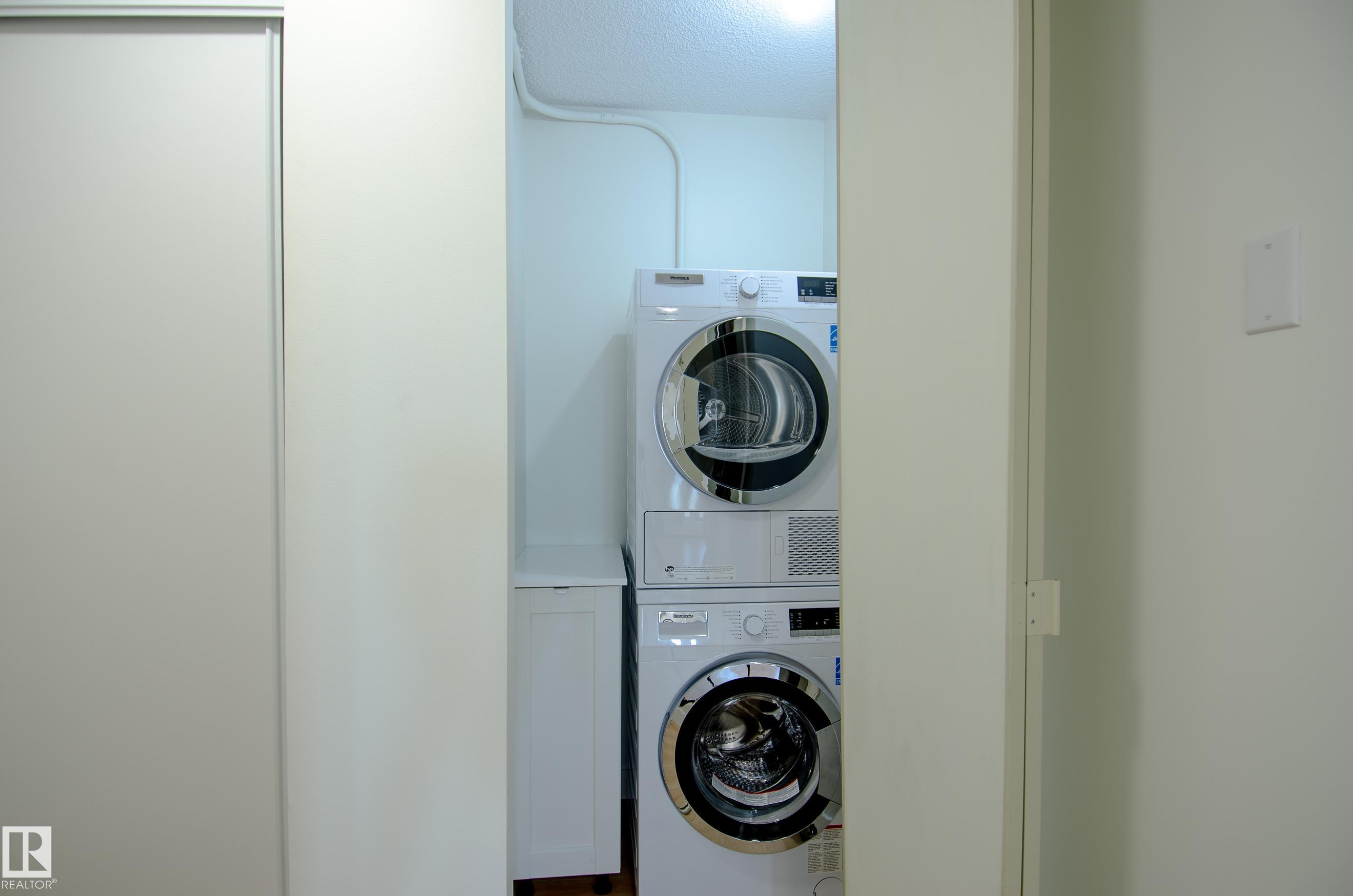 Photo 22 at 1403 - 9725 106 Street NW, Downtown, Edmonton