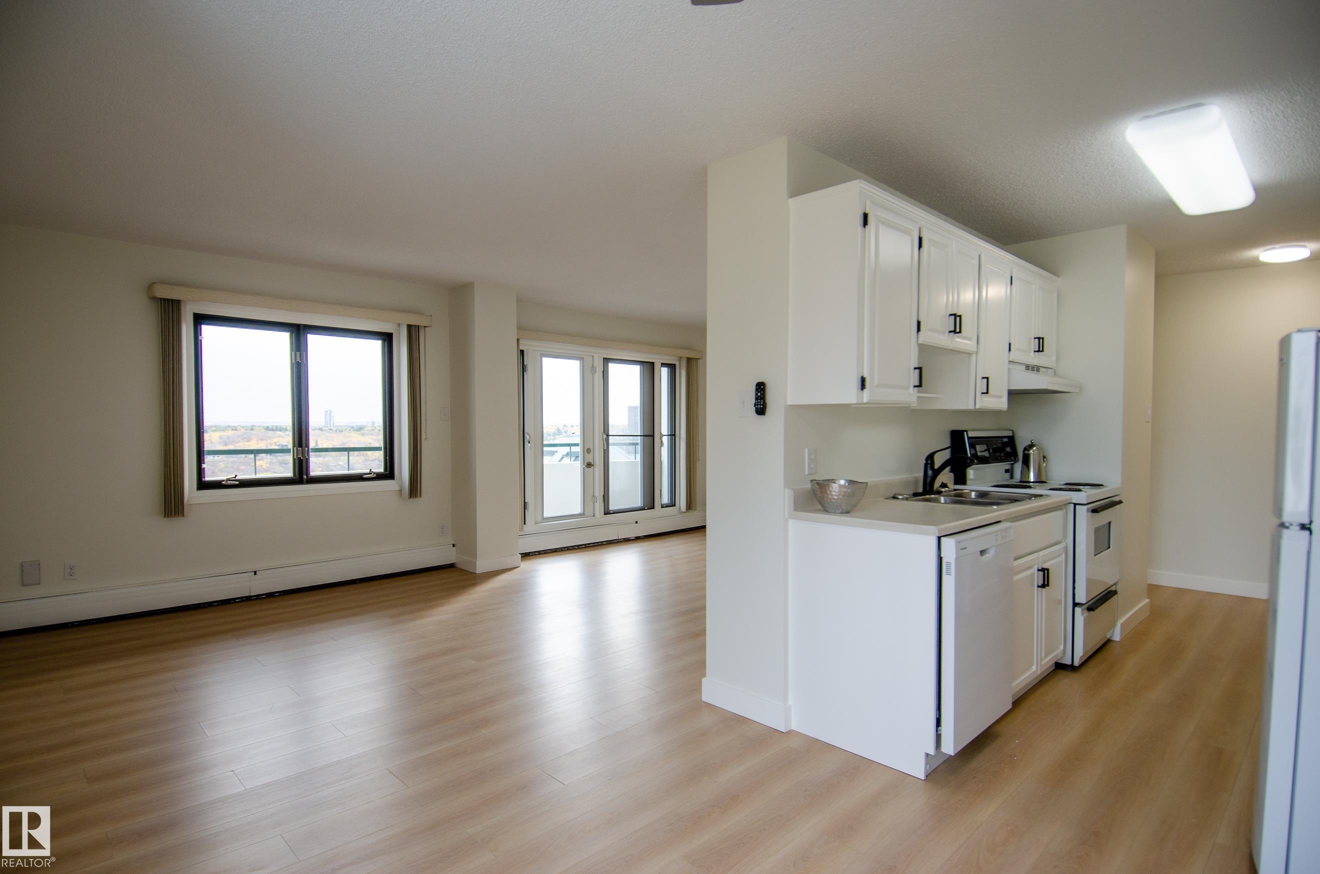 1403 - 9725 106 Street NW, Downtown, Edmonton