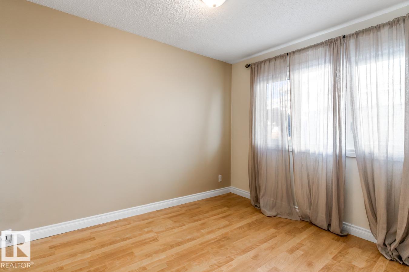 Photo 20 at 7324 77 Street NW, Avonmore, Edmonton