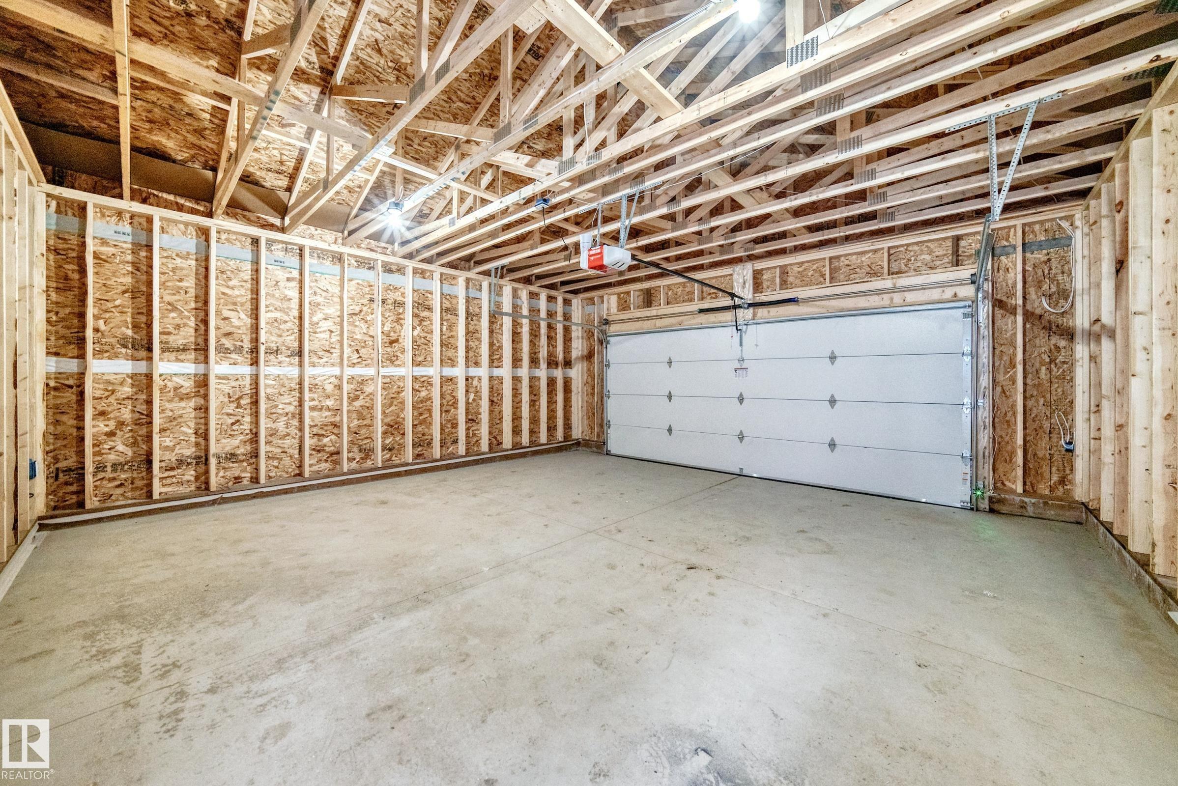 Photo 13 at 28 Westwyck Link, Fenwyck, Spruce Grove