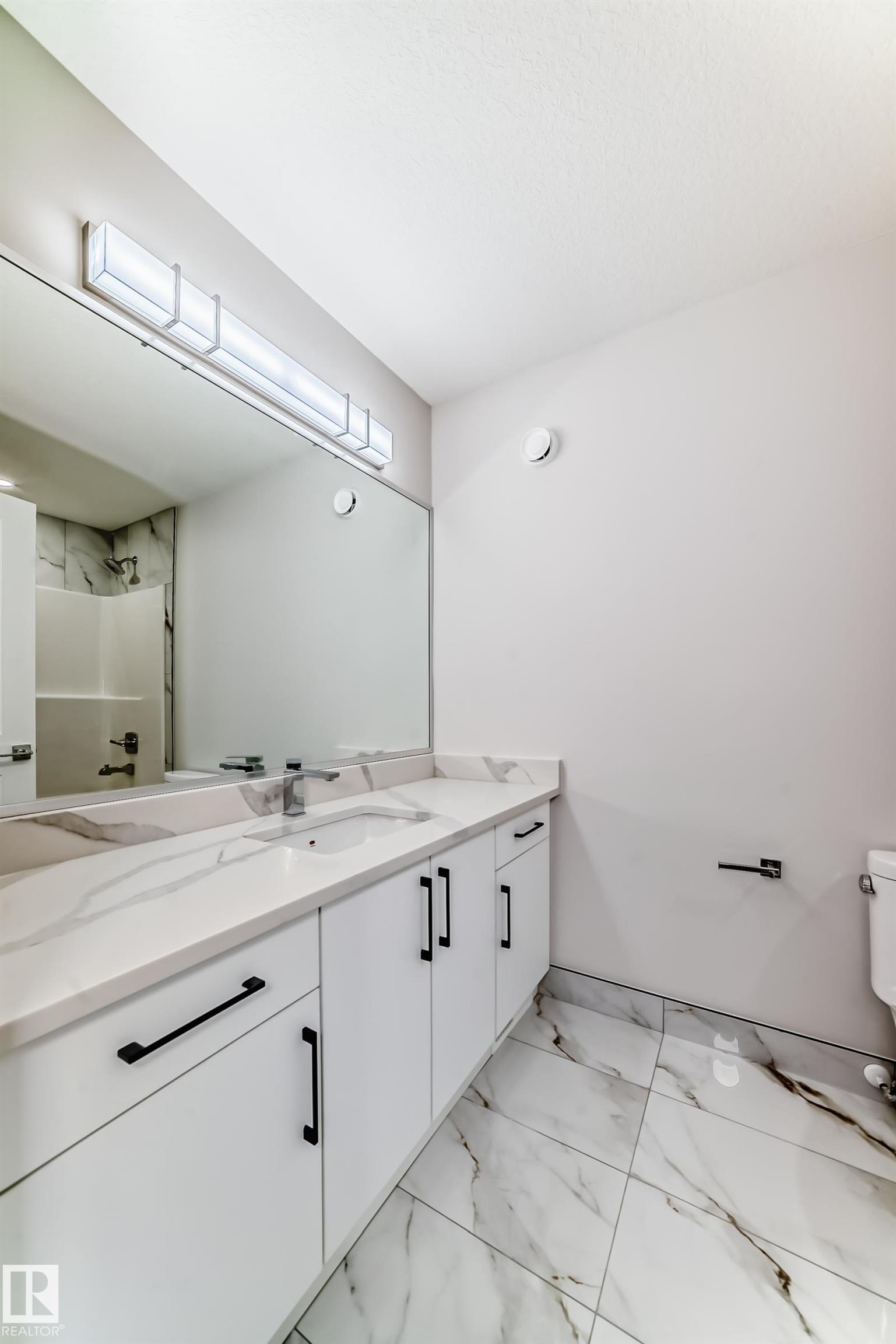 Photo 43 at 28 Westwyck Link, Fenwyck, Spruce Grove